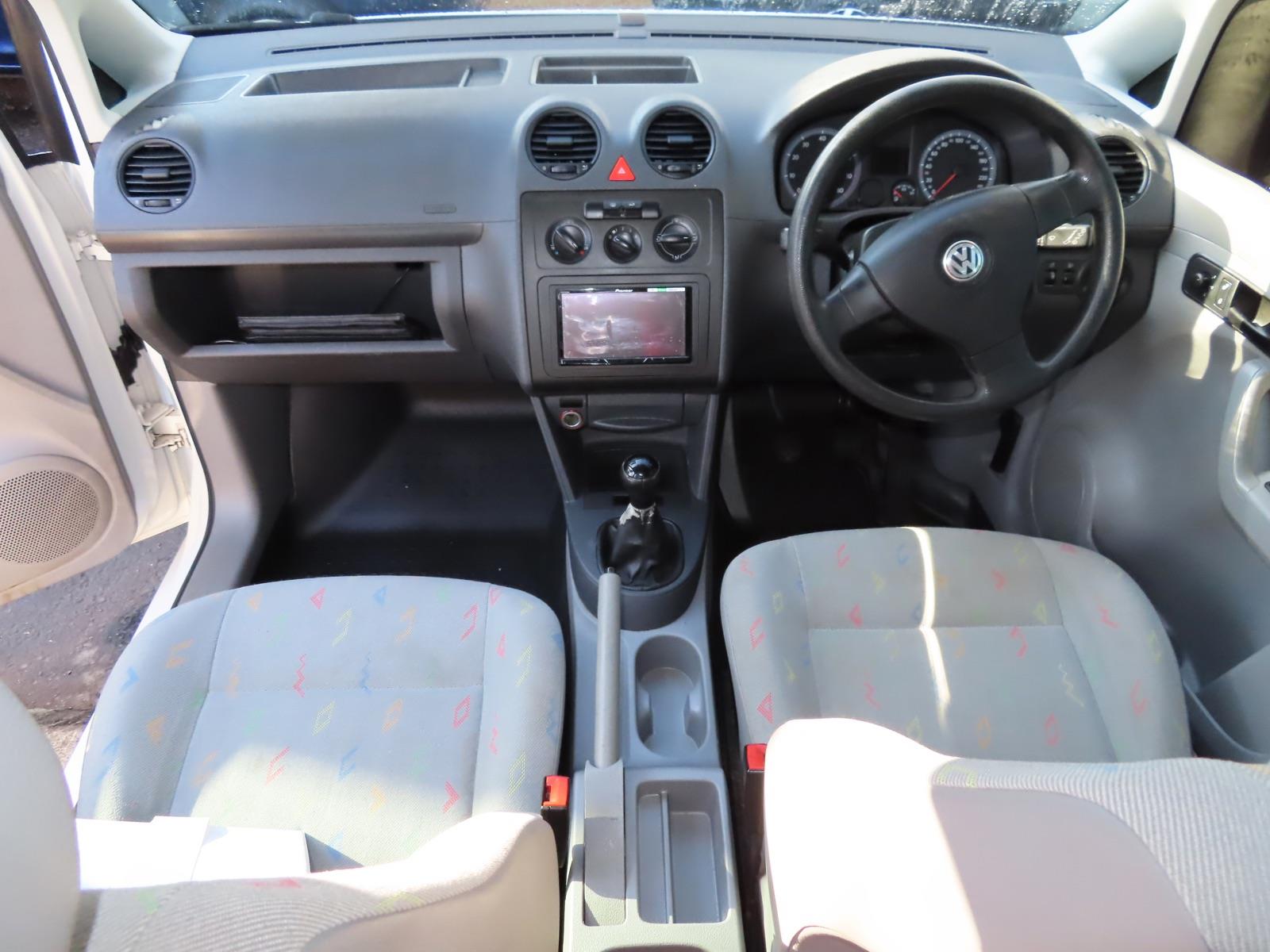 2008 VOLKSWAGEN CADDY 2K MY08 1.6 5 SP MANUAL VAN
