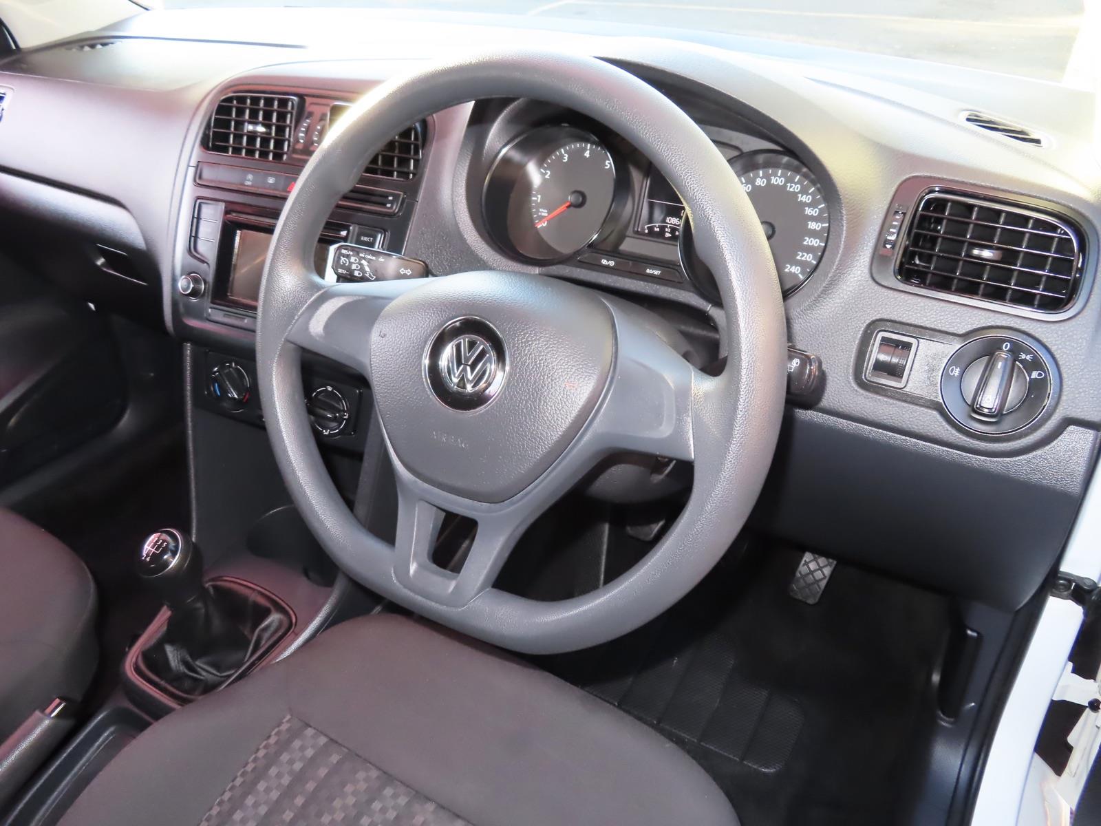2014 VOLKSWAGEN POLO 6R MY15 66 TSI TRENDLINE 5 SP MANUAL 5D HATCHBACK