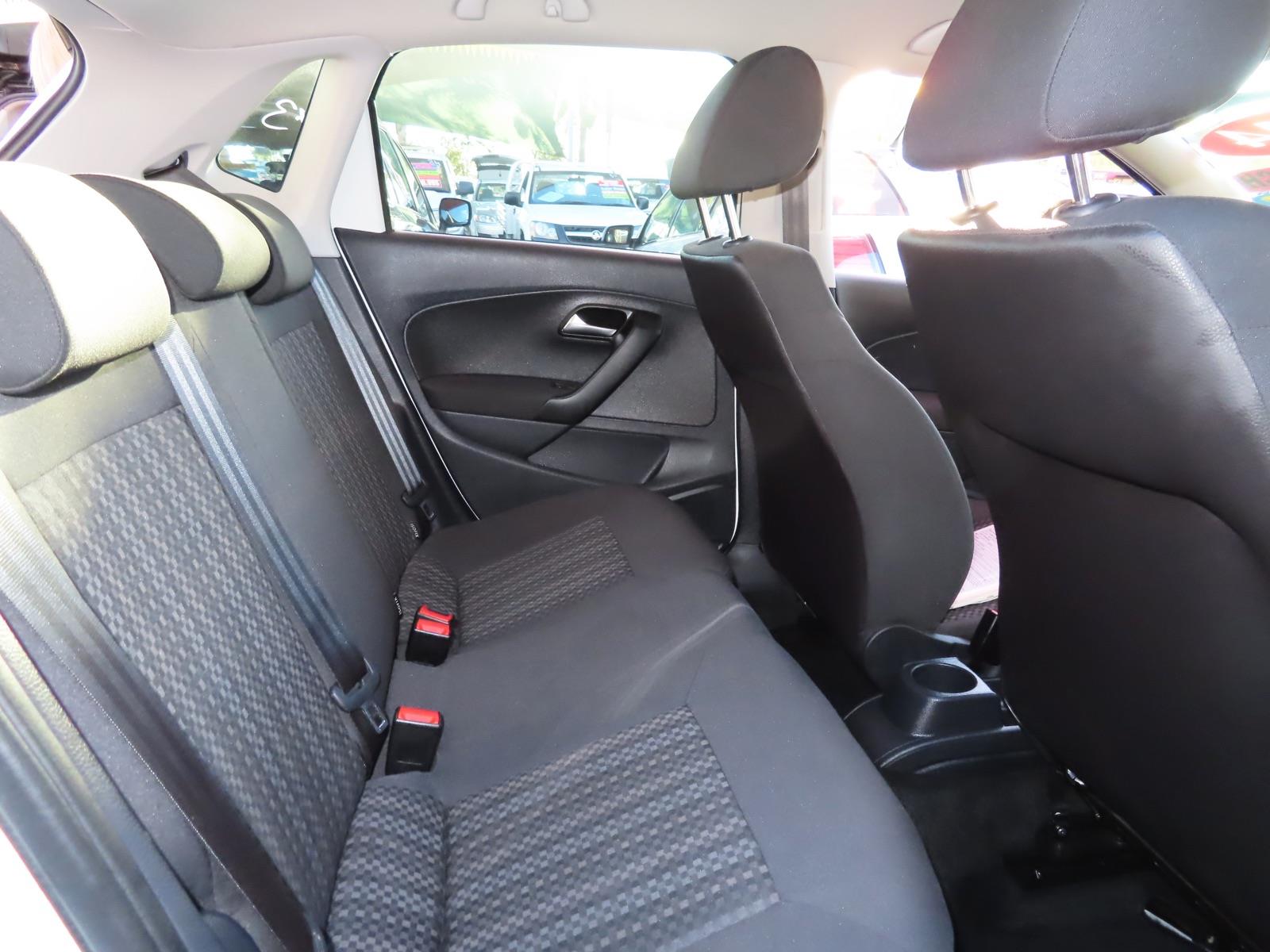 2014 VOLKSWAGEN POLO 6R MY15 66 TSI TRENDLINE 5 SP MANUAL 5D HATCHBACK