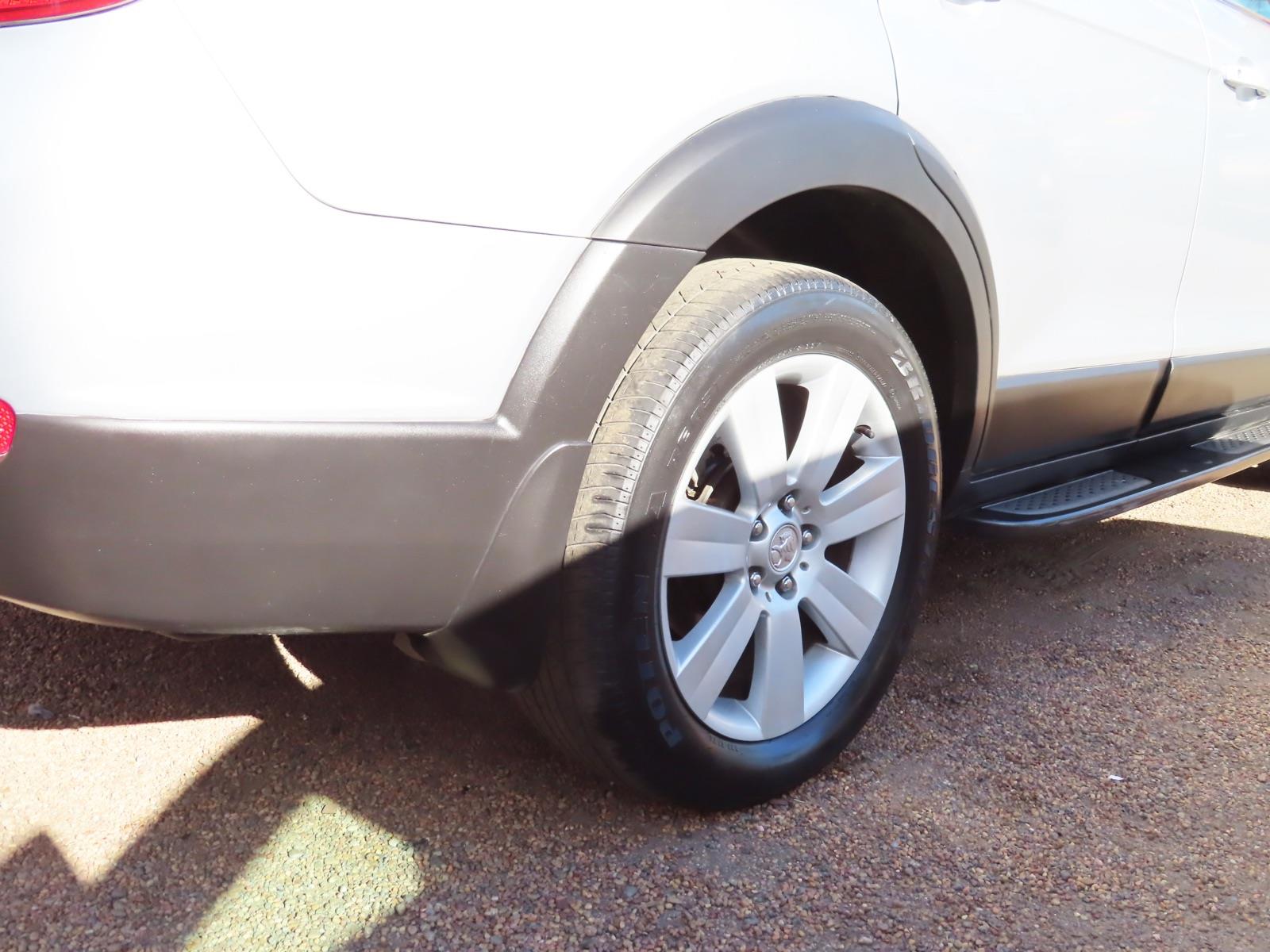 2006 HOLDEN CAPTIVA CG CX (4x4) 5 SP AUTOMATIC 4D WAGON