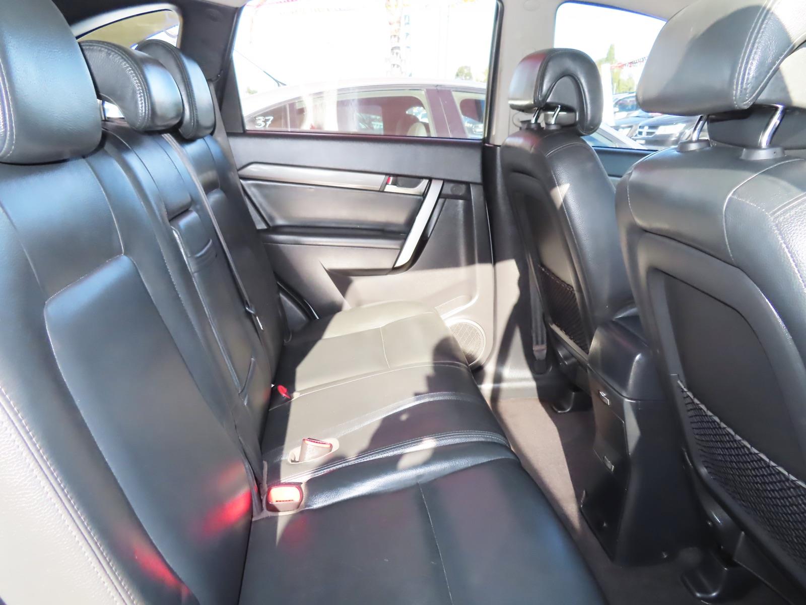 2006 HOLDEN CAPTIVA CG CX (4x4) 5 SP AUTOMATIC 4D WAGON