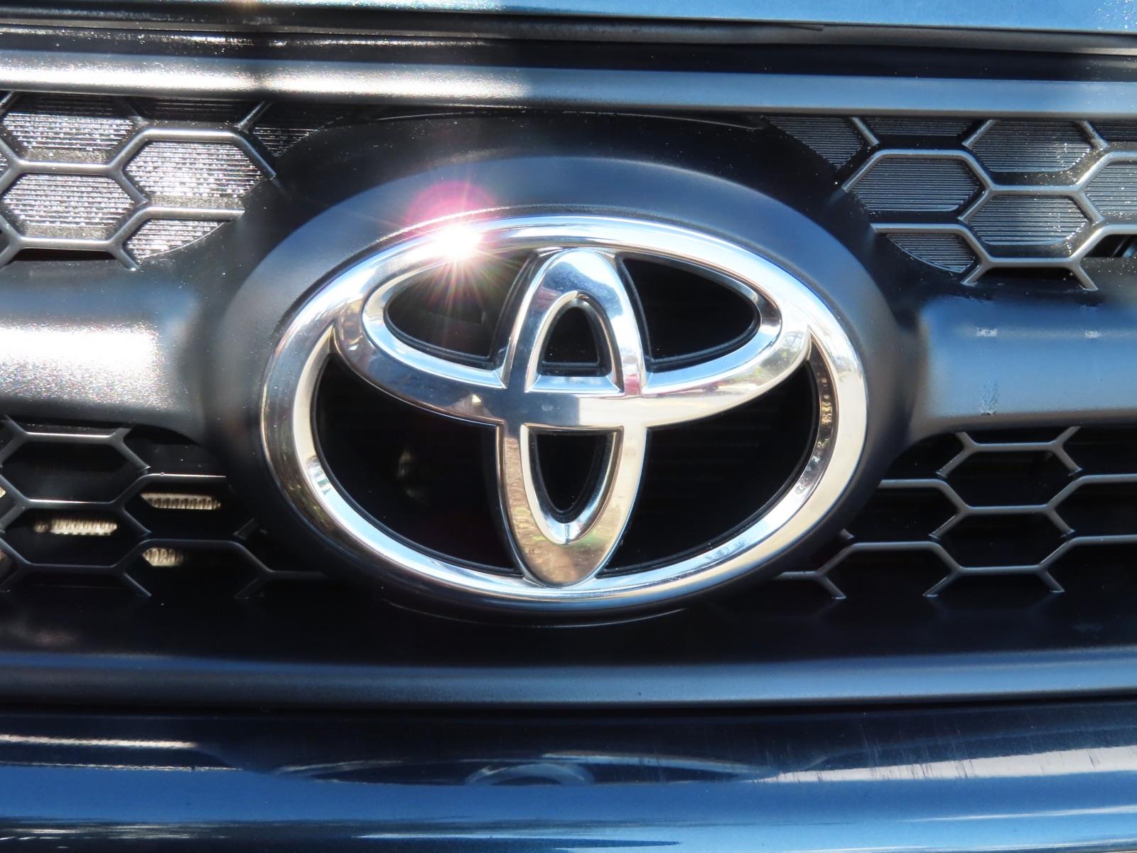 2011 TOYOTA RAV4 ACA33R 08 UPGRADE CV (4x4) 4 SP AUTOMATIC 4D WAGON