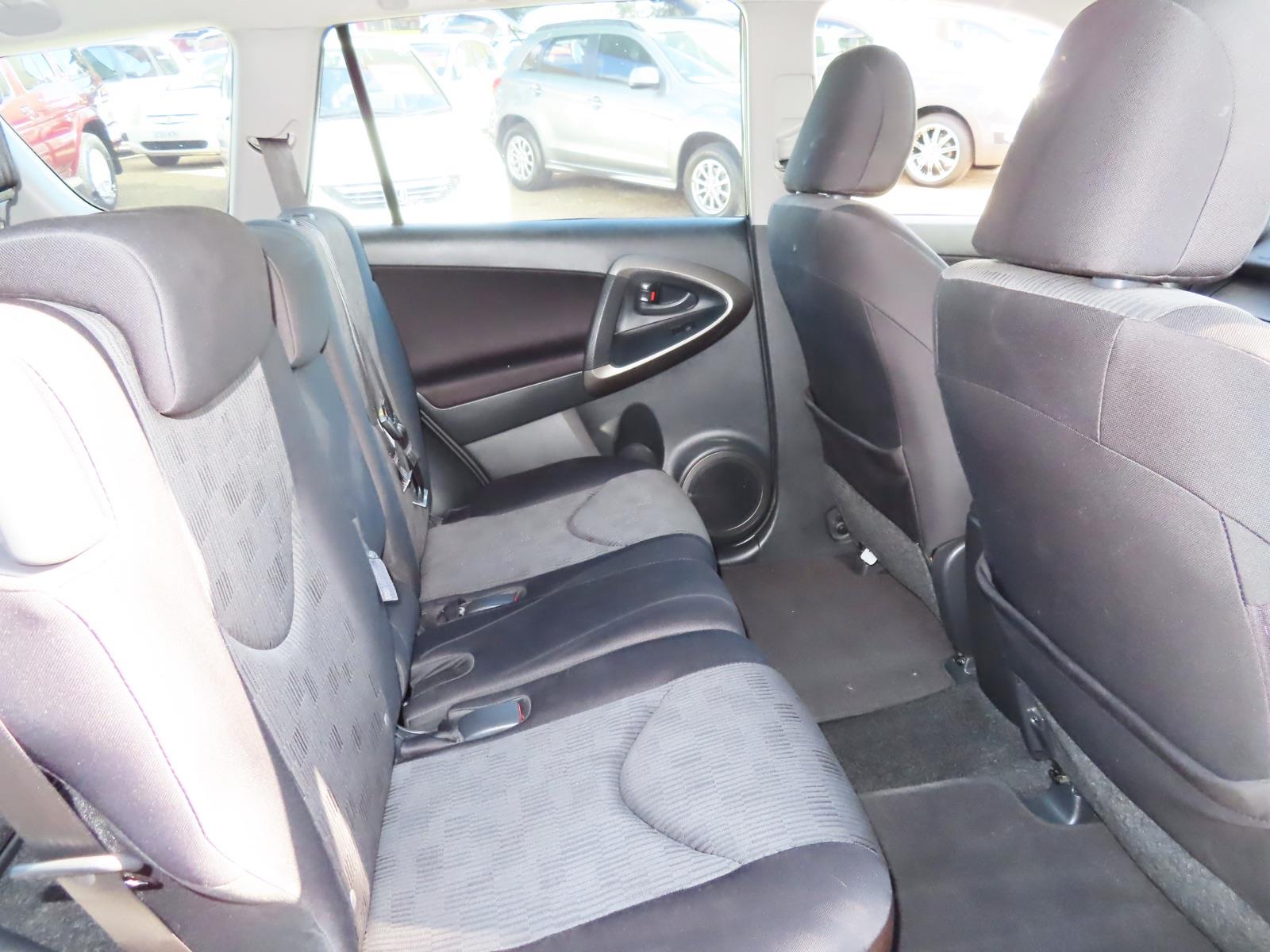 2011 TOYOTA RAV4 ACA33R 08 UPGRADE CV (4x4) 4 SP AUTOMATIC 4D WAGON