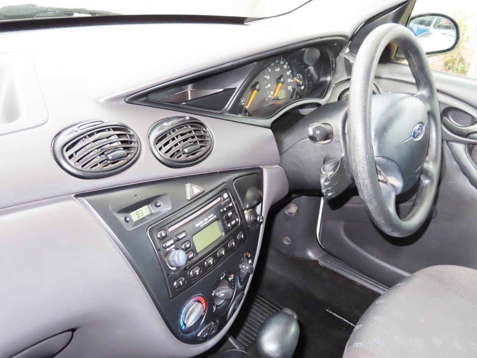 2004 FORD FOCUS LR CL 4 SP AUTOMATIC 5D HATCHBACK