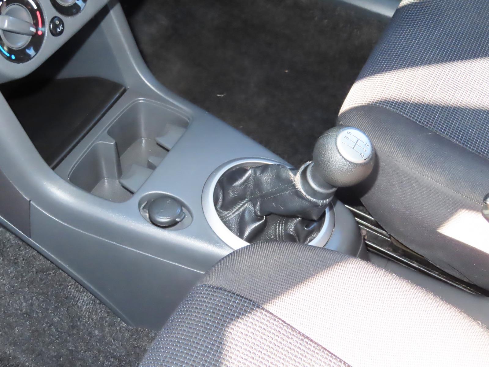 2005 SUZUKI SWIFT EZ 5 SP MANUAL 5D HATCHBACK