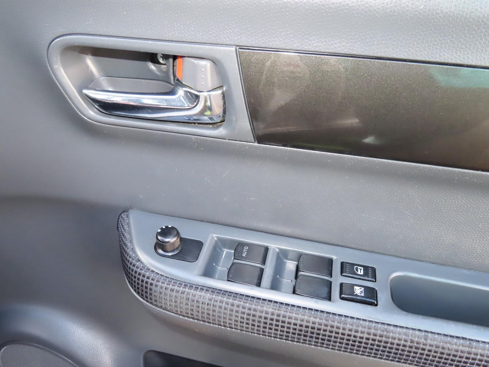 2005 SUZUKI SWIFT EZ 5 SP MANUAL 5D HATCHBACK