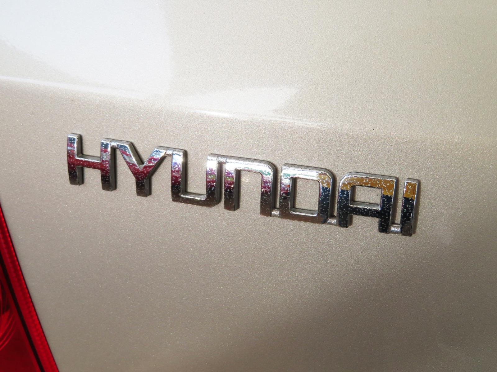 2001 HYUNDAI ELANTRA XD GLS 4 SP AUTOMATIC 5D HATCHBACK