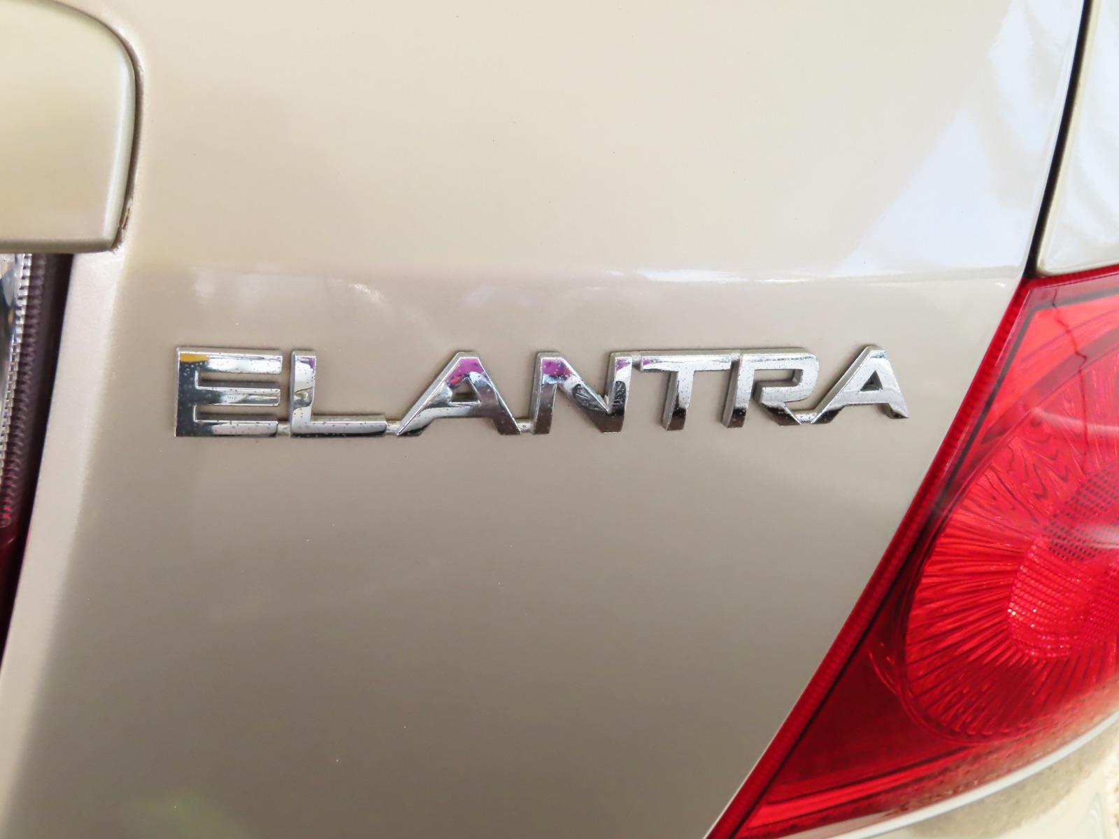 2001 HYUNDAI ELANTRA XD GLS 4 SP AUTOMATIC 5D HATCHBACK