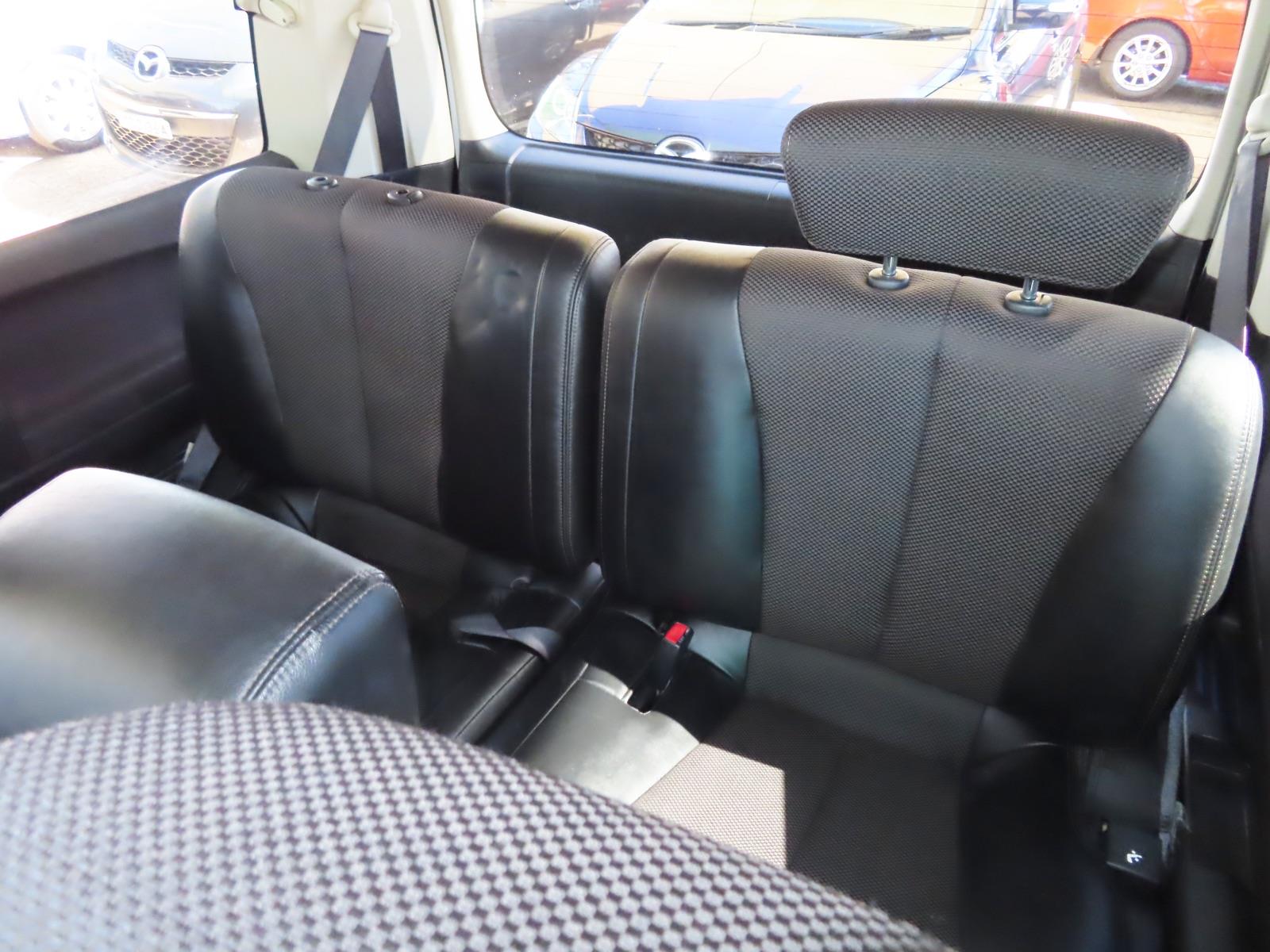 2005 NISSAN ELGRAND E51 5 SP AUTOMATIC