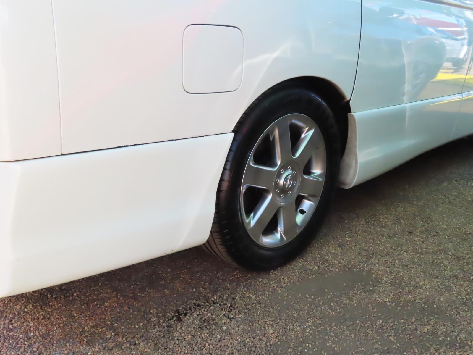 2005 NISSAN ELGRAND E51 5 SP AUTOMATIC