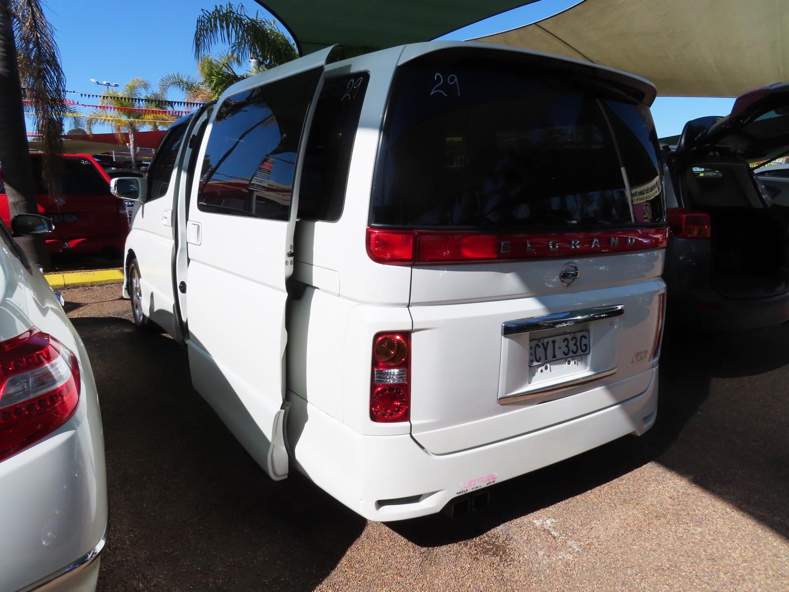 2005 NISSAN ELGRAND E51 5 SP AUTOMATIC