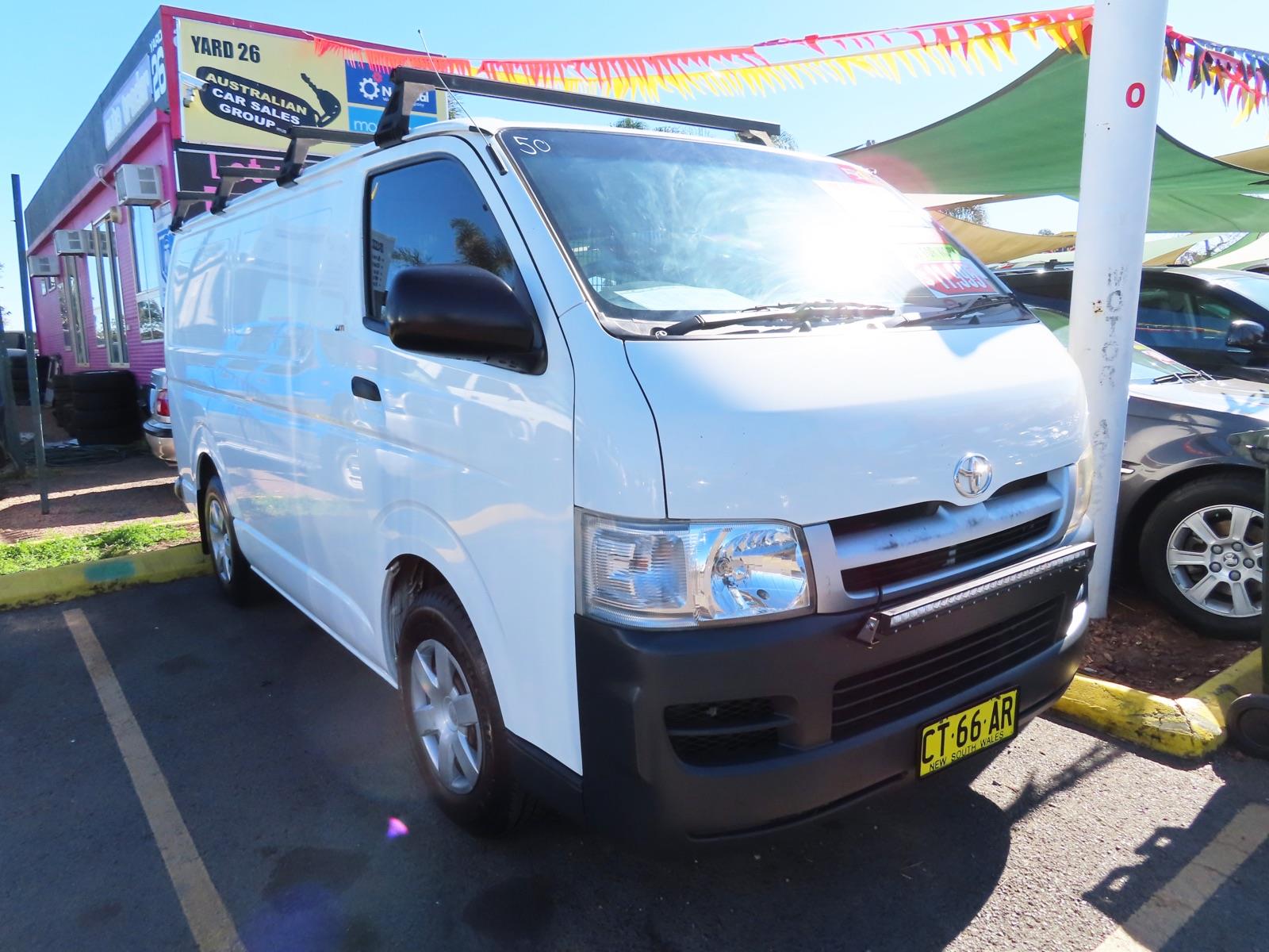 2006 TOYOTA HIACE TRH201R LWB 5 SP MANUAL 4D VAN