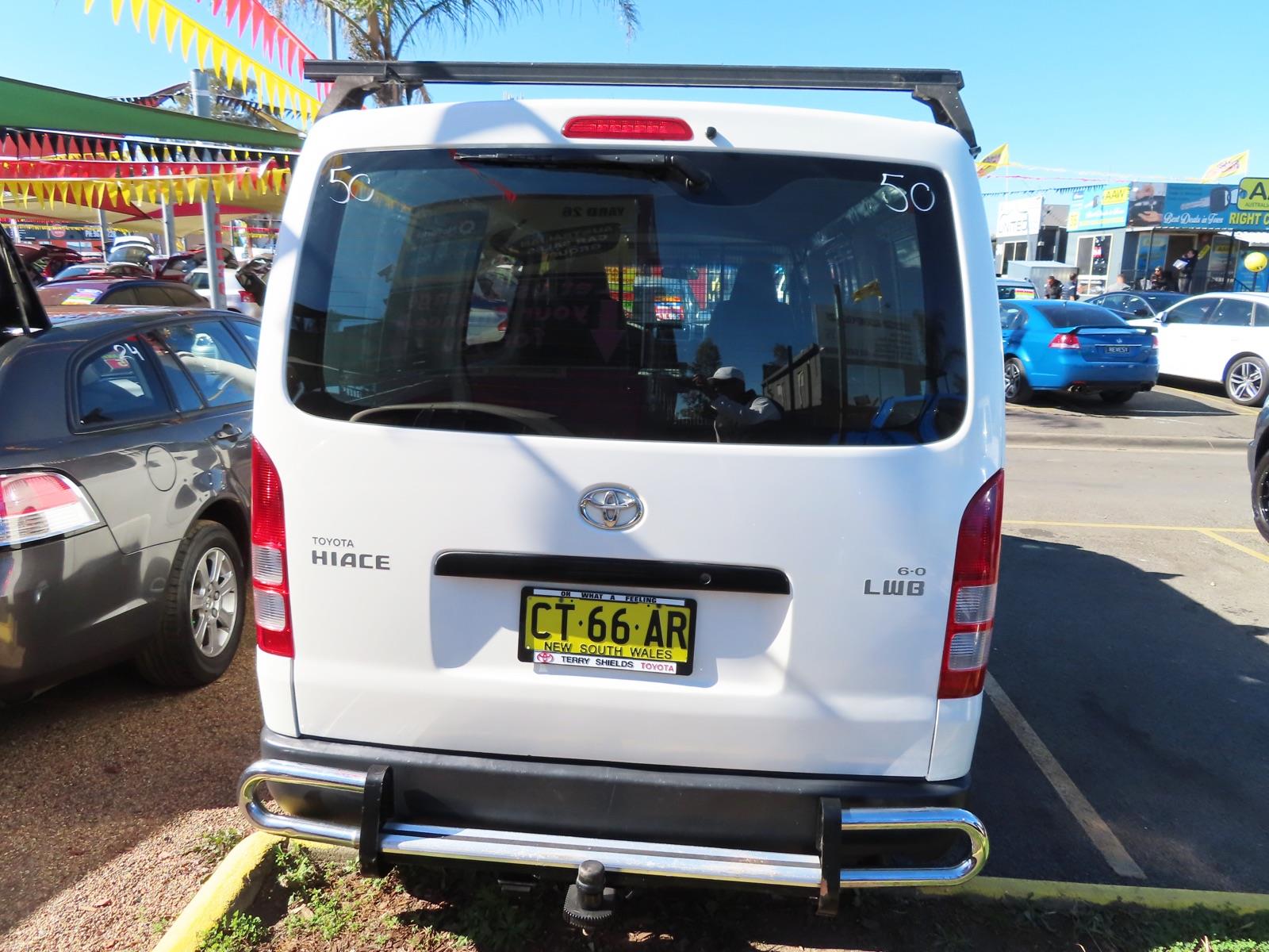2006 TOYOTA HIACE TRH201R LWB 5 SP MANUAL 4D VAN