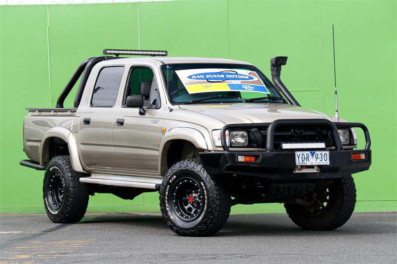 2002 TOYOTA HILUX KZN165R MANUAL UTILITY