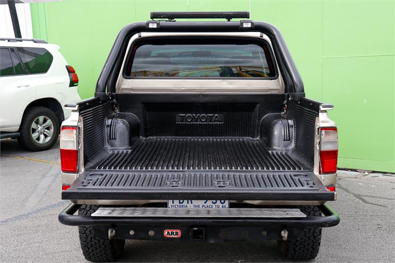 2002 TOYOTA HILUX KZN165R MANUAL UTILITY
