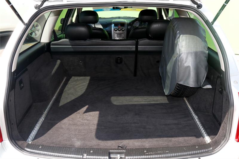 2007 HOLDEN COMMODORE VZ SVZ AUTOMATIC WAGON