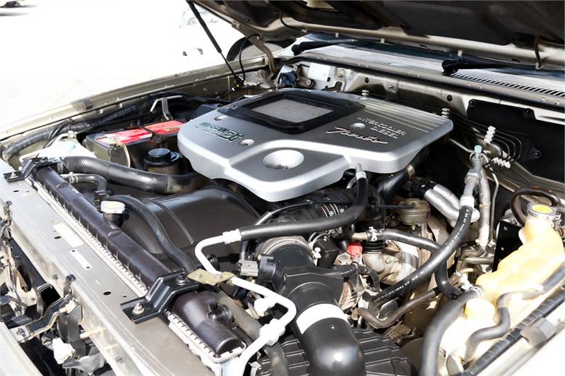 2003 NISSAN PATROL GU III ST-L AUTOMATIC WAGON