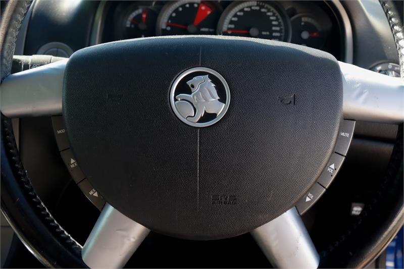 2005 HOLDEN COMMODORE VZ SV6 SPORTS AUTOMATIC SEDAN