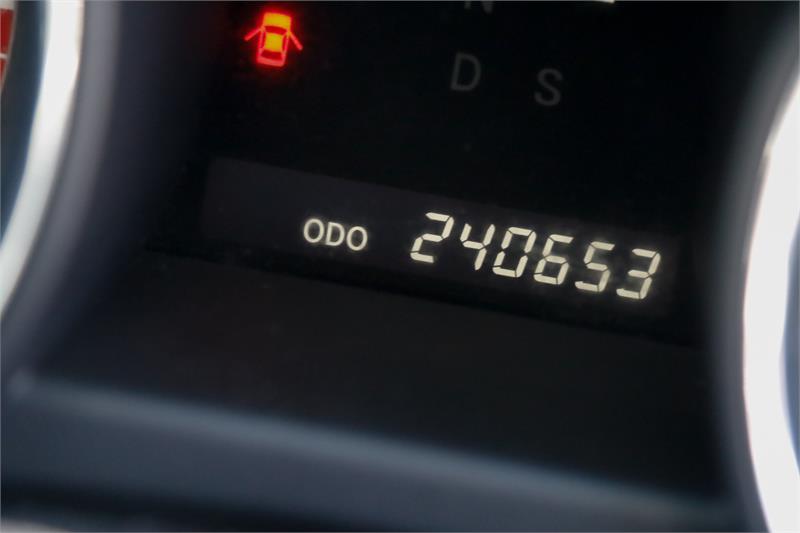 2008 TOYOTA KLUGER GSU45R GRANDE (4x4) 5 SP AUTOMATIC 4D WAGON