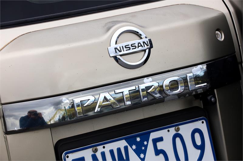 2007 NISSAN PATROL GU 6 ST MANUAL WAGON