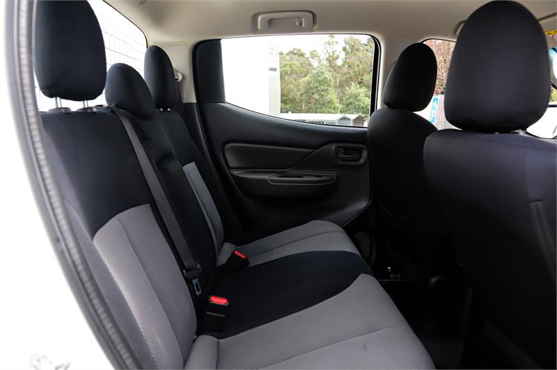 2016 MITSUBISHI TRITON MQ GLX MANUAL UTILITY