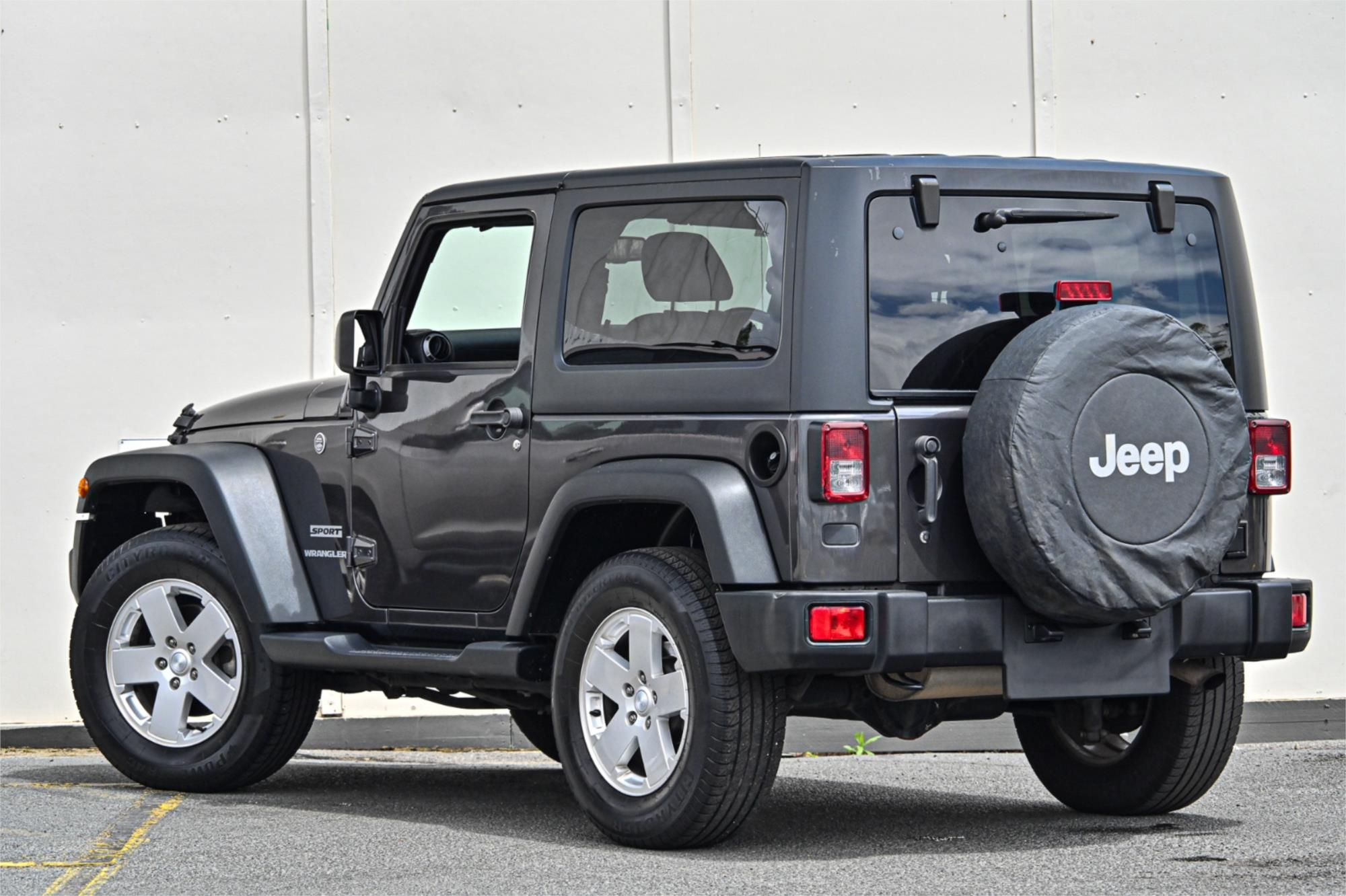 2017 JEEP WRANGLER JK MY17 SPORT (4x4) 5 SP AUTOMATIC 2D SOFTTOP