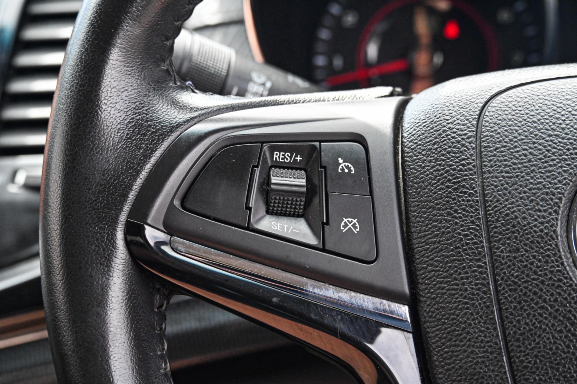 2013 HOLDEN COMMODORE VF SS 6 SP MANUAL 4D SEDAN