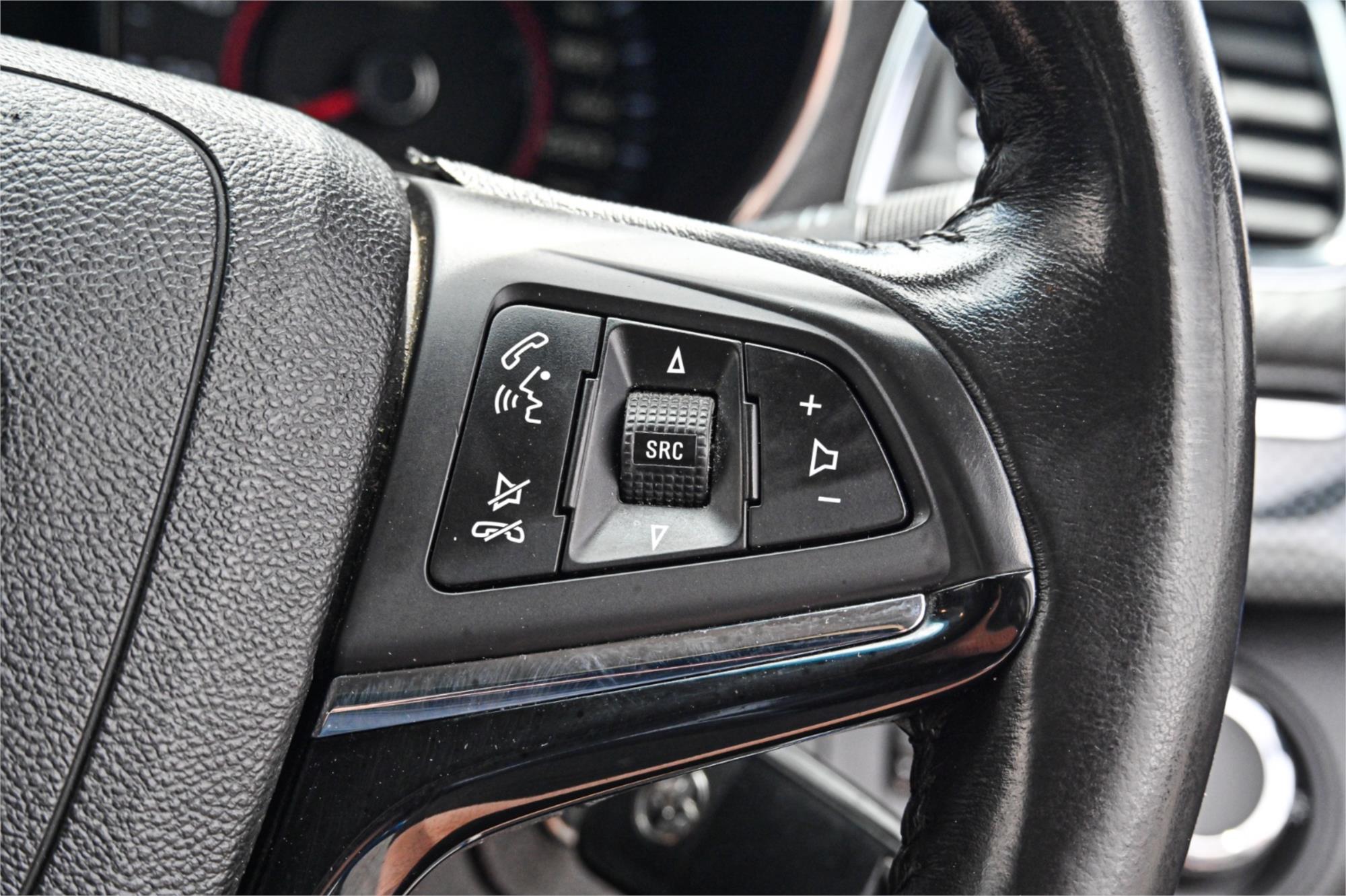 2013 HOLDEN COMMODORE VF SS 6 SP MANUAL 4D SEDAN
