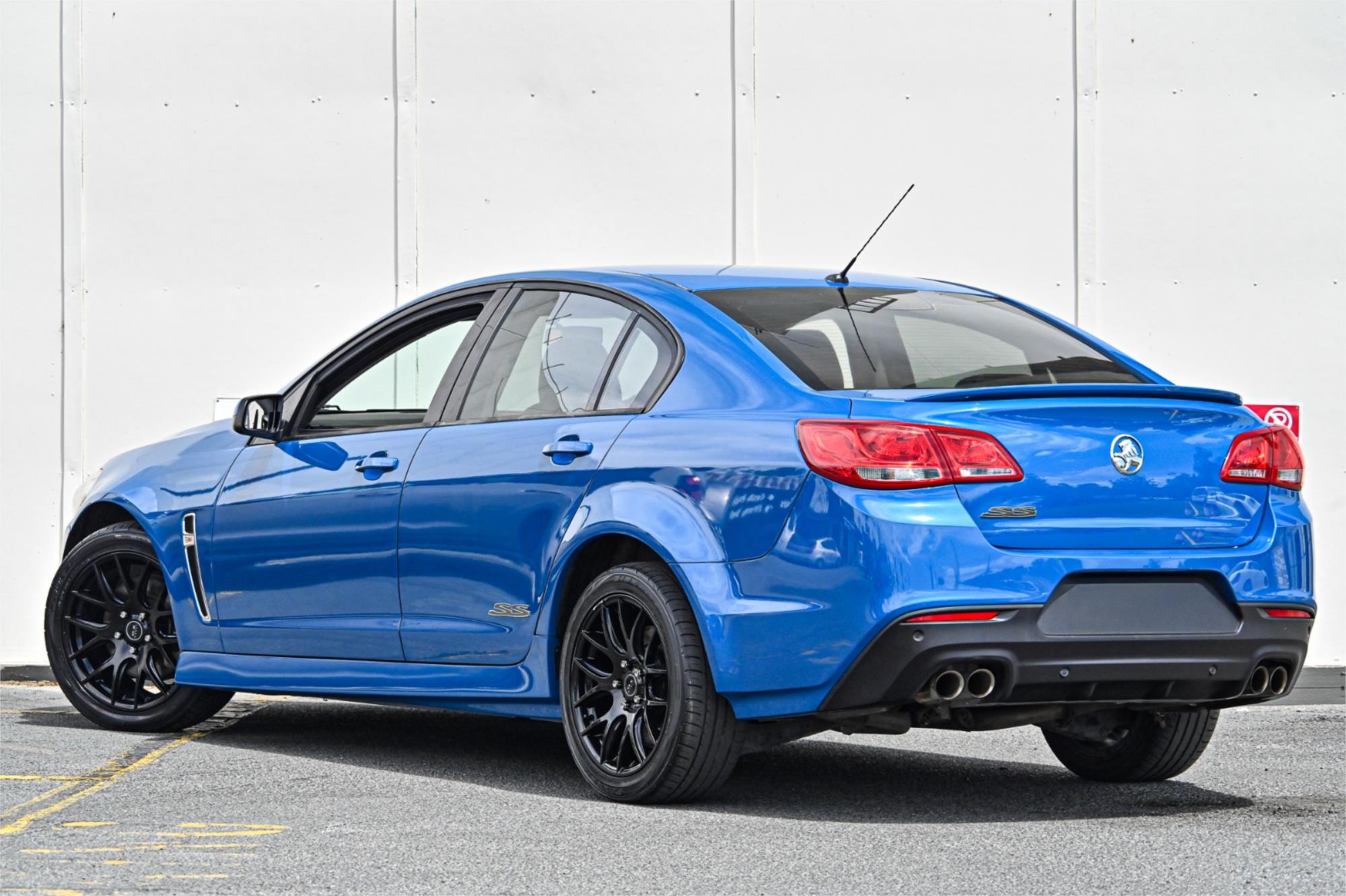2013 HOLDEN COMMODORE VF SS 6 SP MANUAL 4D SEDAN