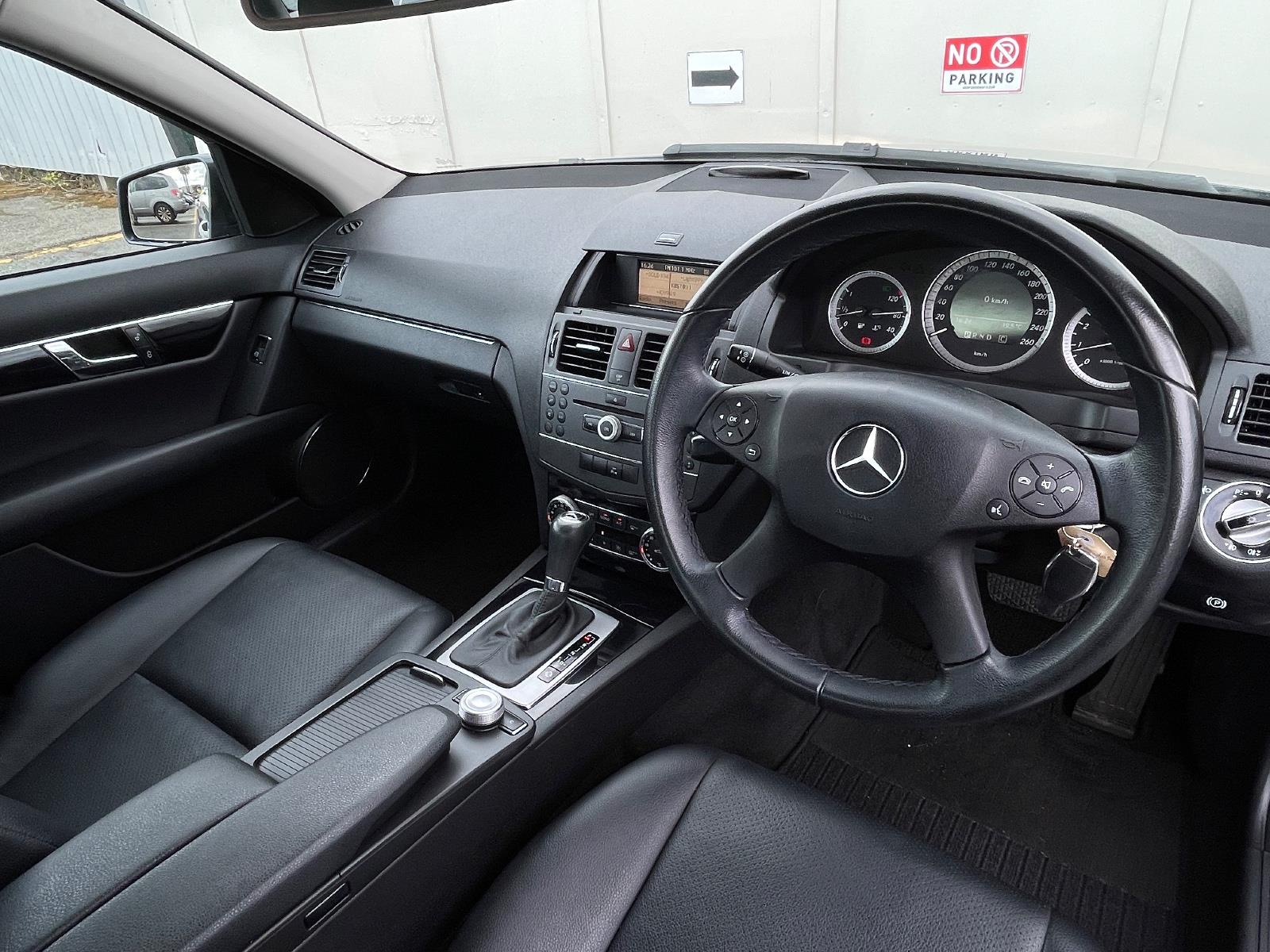 2010 MERCEDES-BENZ C-CLASS W204 C200 CGI SPORTS AUTOMATIC SEDAN