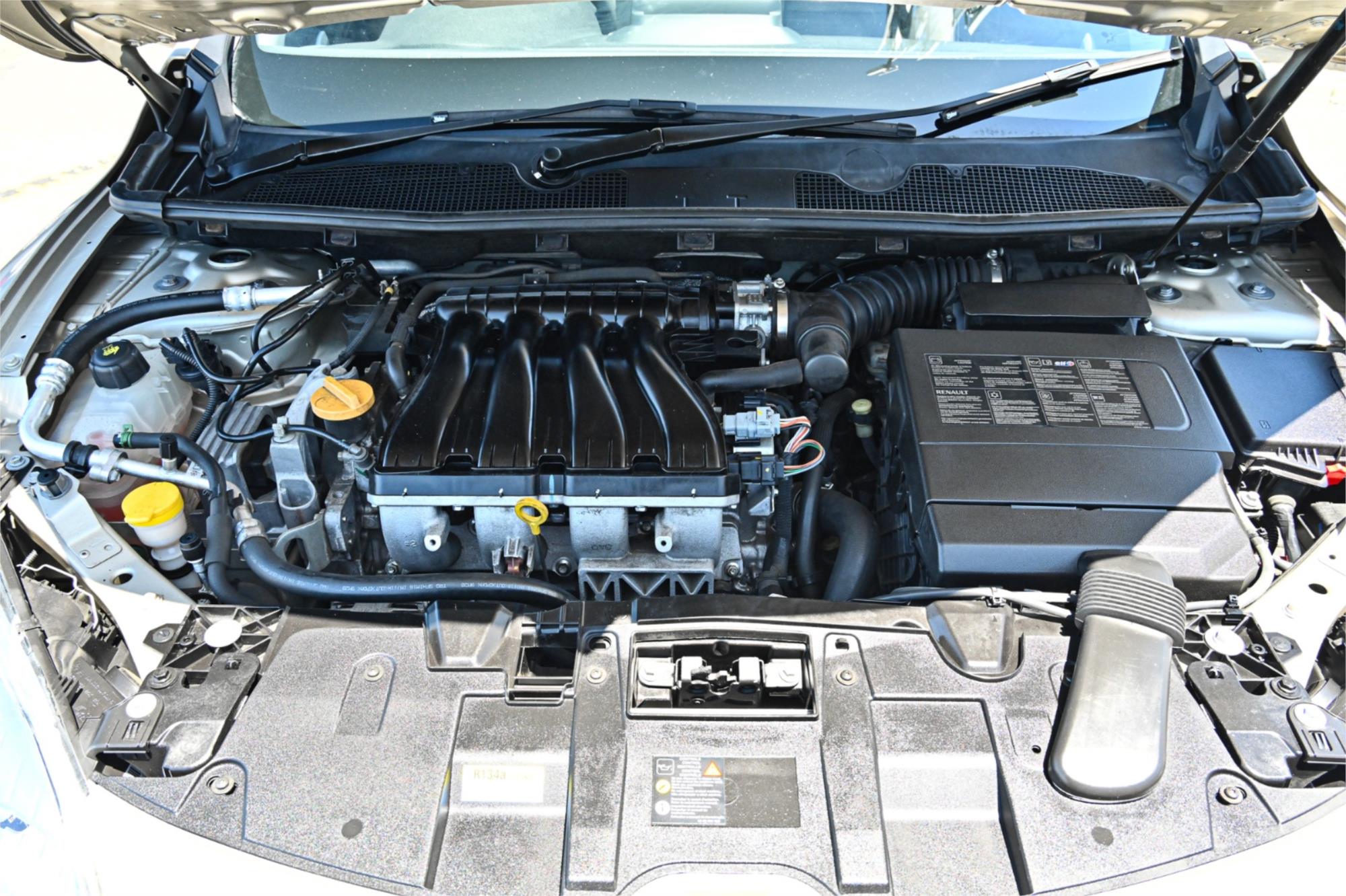 2011 RENAULT MEGANE III B32 PRIVILEGE CONTINUOUS VARIABLE HATCHBACK