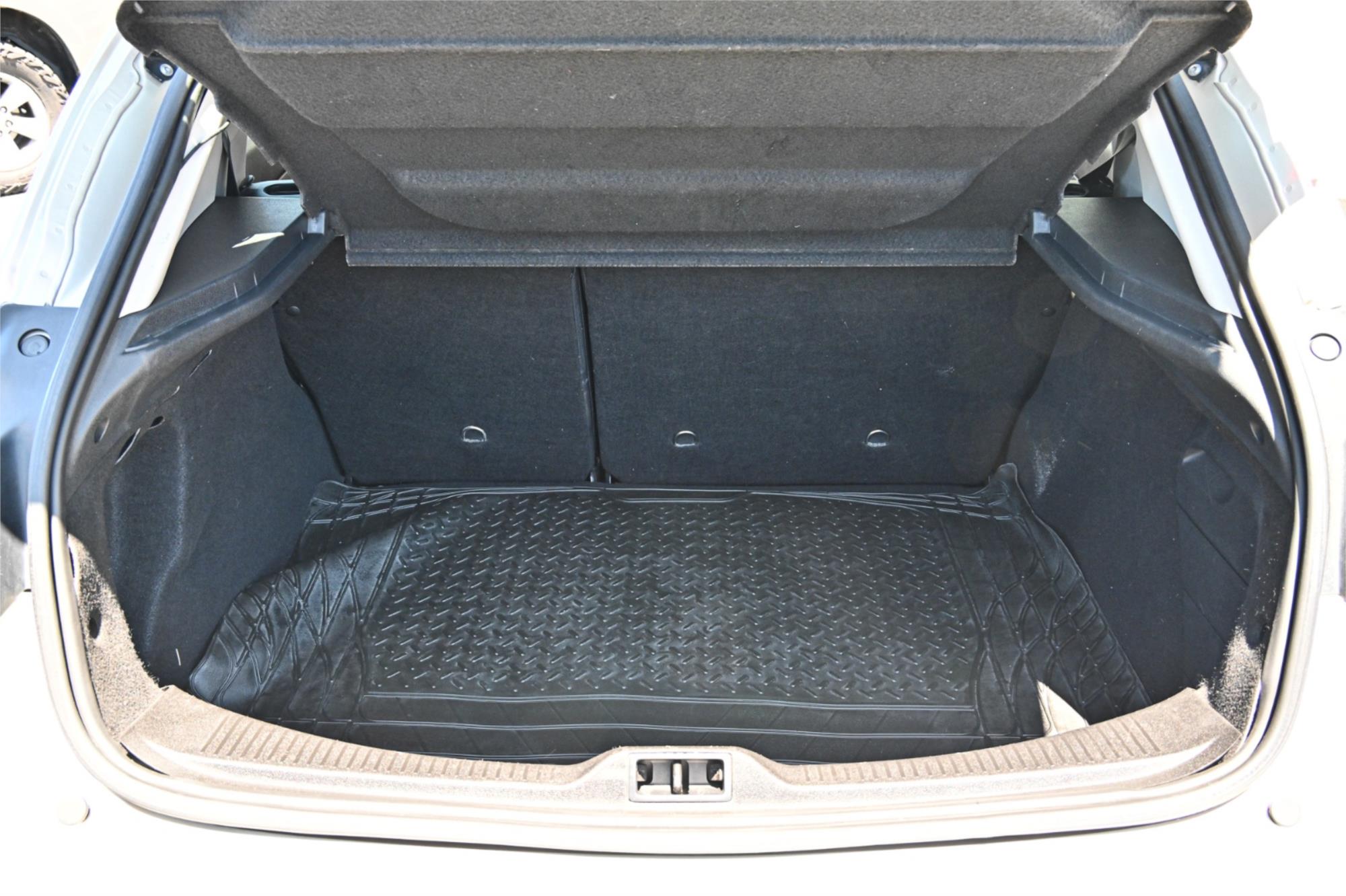 2011 RENAULT MEGANE III B32 PRIVILEGE CONTINUOUS VARIABLE HATCHBACK