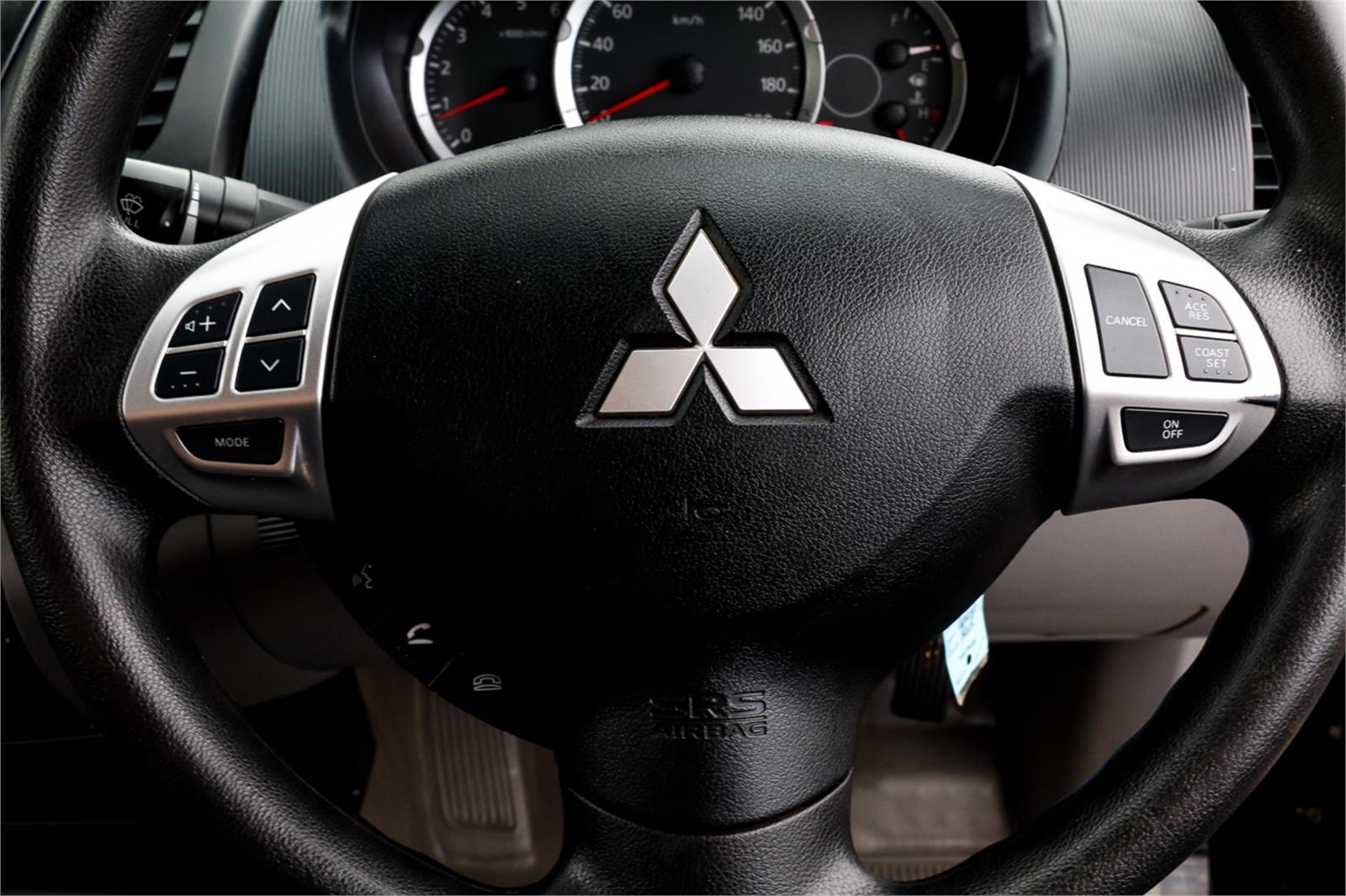 2014 MITSUBISHI TRITON MN MANUAL UTILITY
