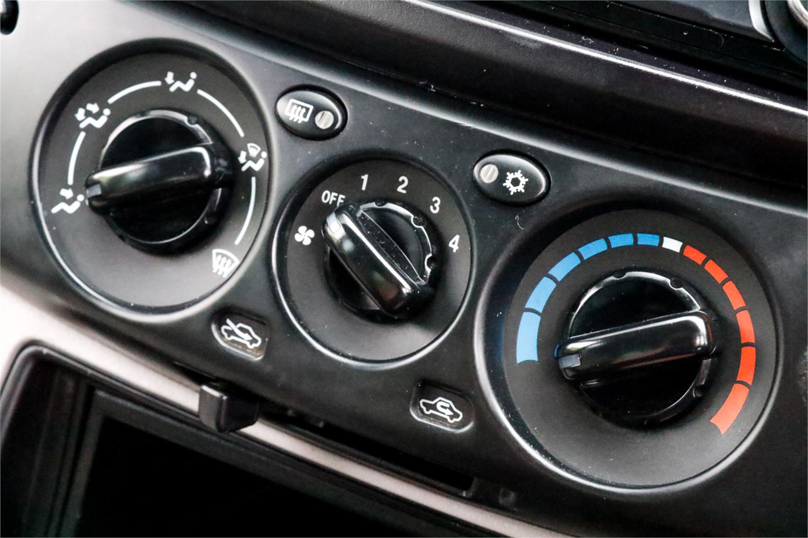 2014 MITSUBISHI TRITON MN MANUAL UTILITY