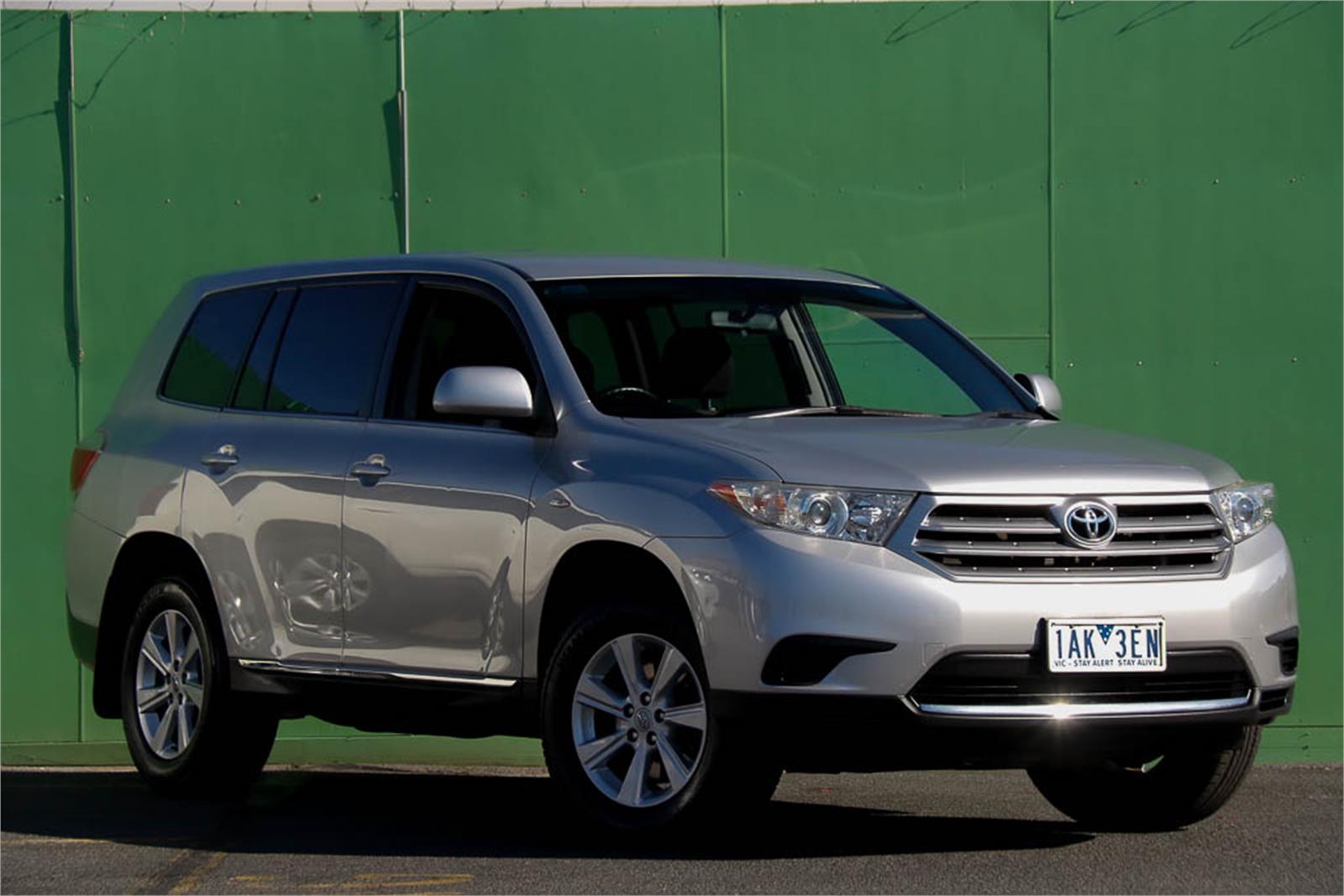 2013 TOYOTA KLUGER GSU40R KX-R SPORTS AUTOMATIC WAGON