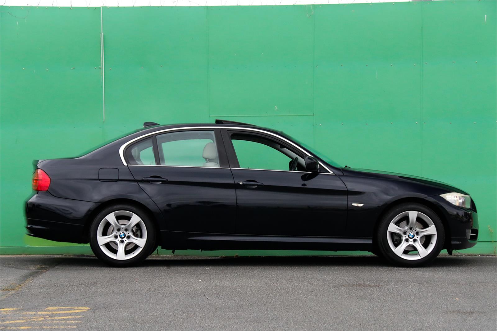 2010 BMW 3 SERIES E90 320I SPORTS AUTOMATIC SEDAN