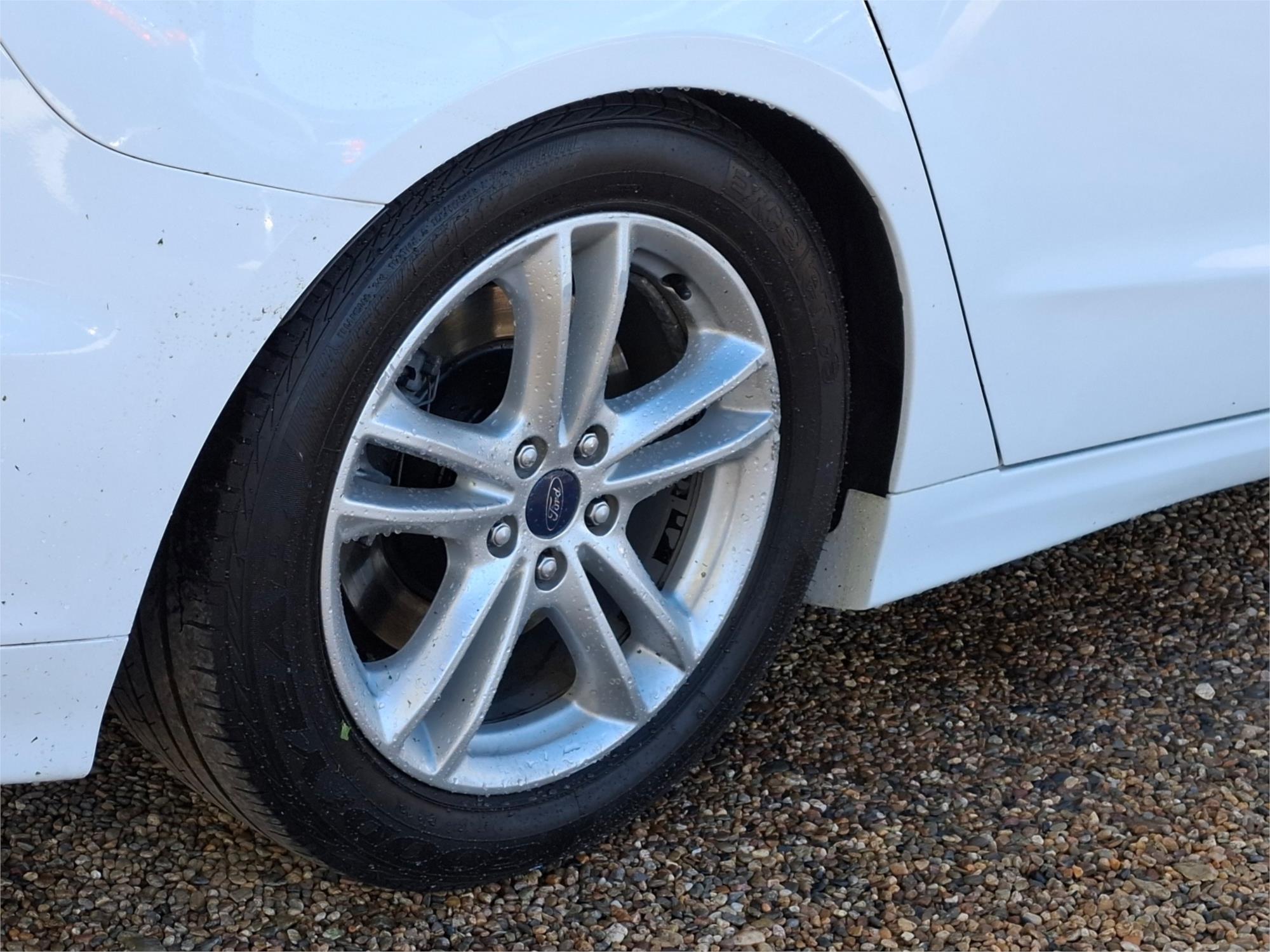 2015 FORD MONDEO MD AMBIENTE 6 SP AUTOMATIC 4D WAGON