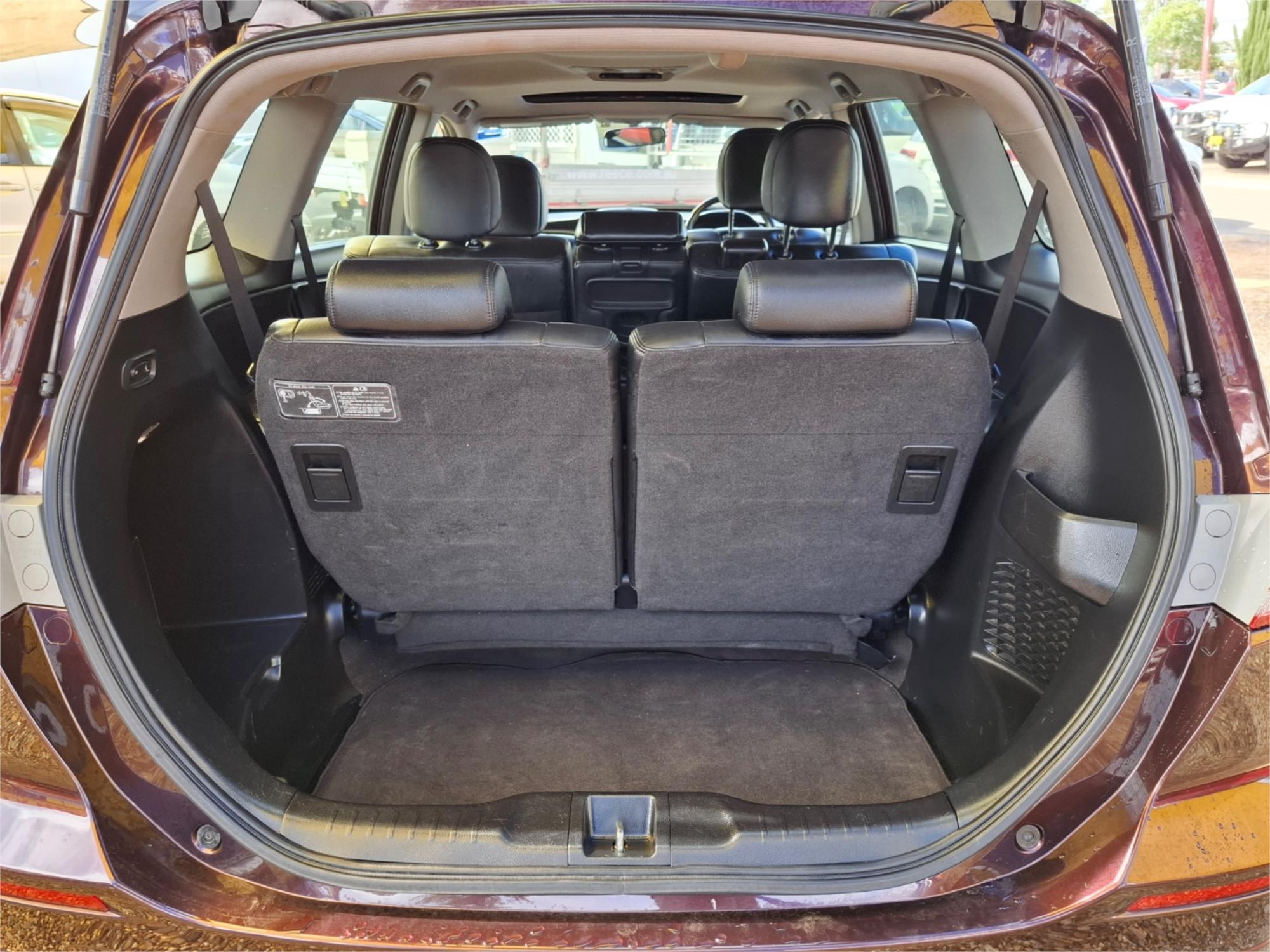 2011 HONDA ODYSSEY RB MY11 LUXURY 5 SP AUTOMATIC 4D WAGON