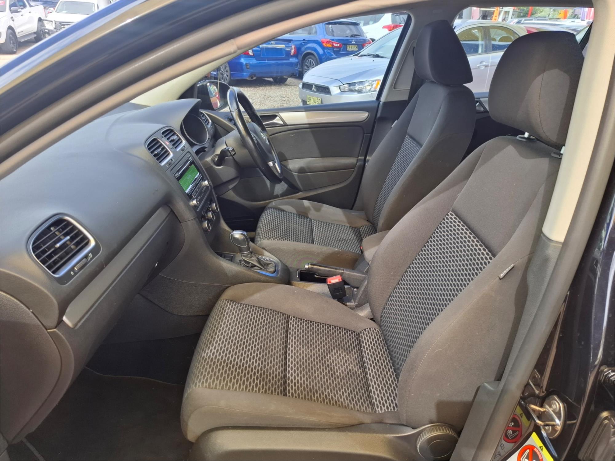 2011 VOLKSWAGEN GOLF 1K MY11 90 TSI TRENDLINE 7 SP AUTO DIRECT SHIFT 5D HATCHBACK