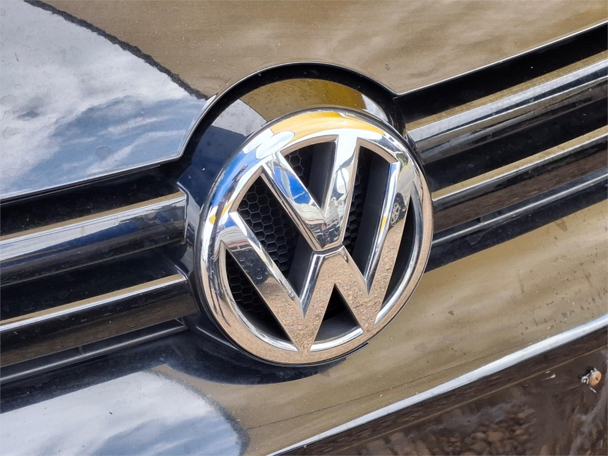 2011 VOLKSWAGEN GOLF 1K MY11 90 TSI TRENDLINE 7 SP AUTO DIRECT SHIFT 5D HATCHBACK