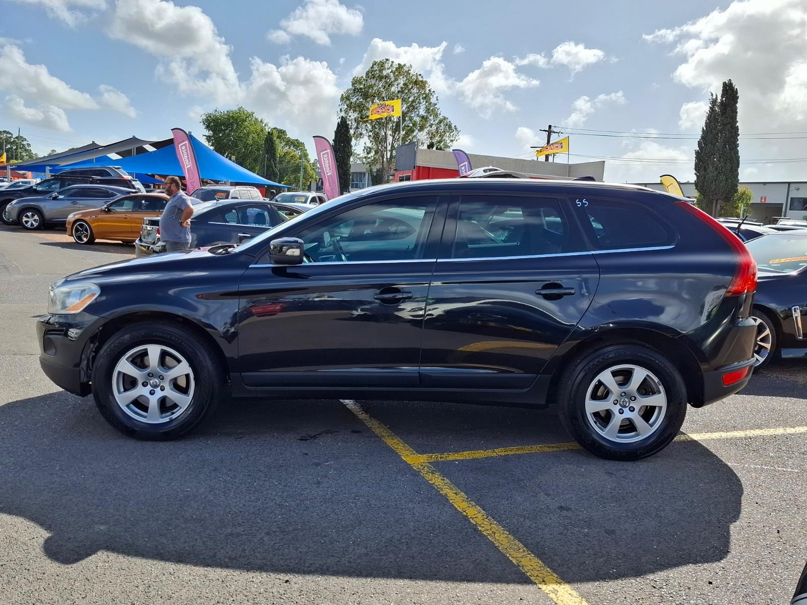 2010 VOLVO XC60 DZ MY10 3.2 6 SP AUTOMATIC GEARTRONIC 4D WAGON