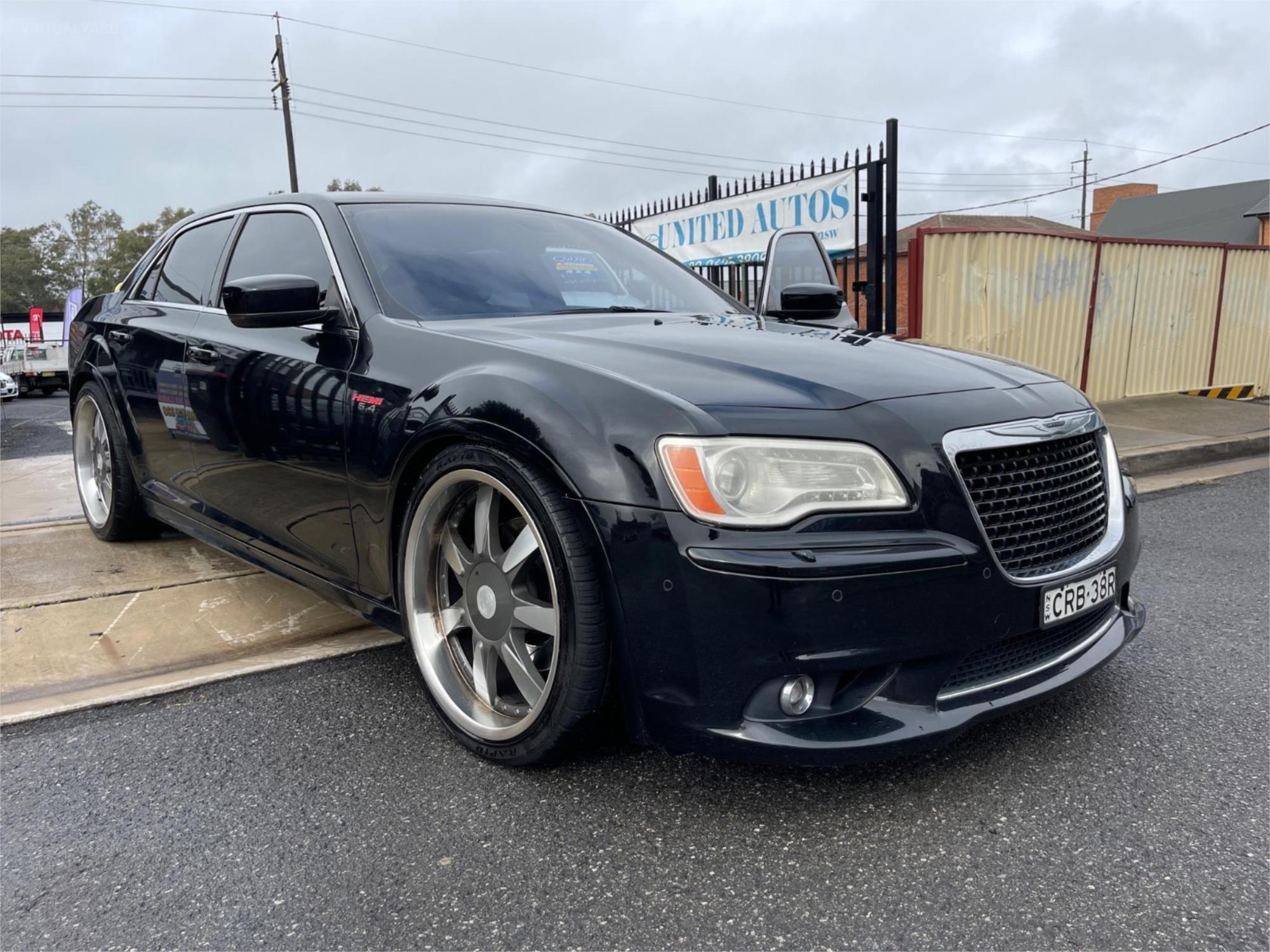 2013 CHRYSLER 300 SRT8 CORE 5 SP AUTOMATIC 4D SEDAN