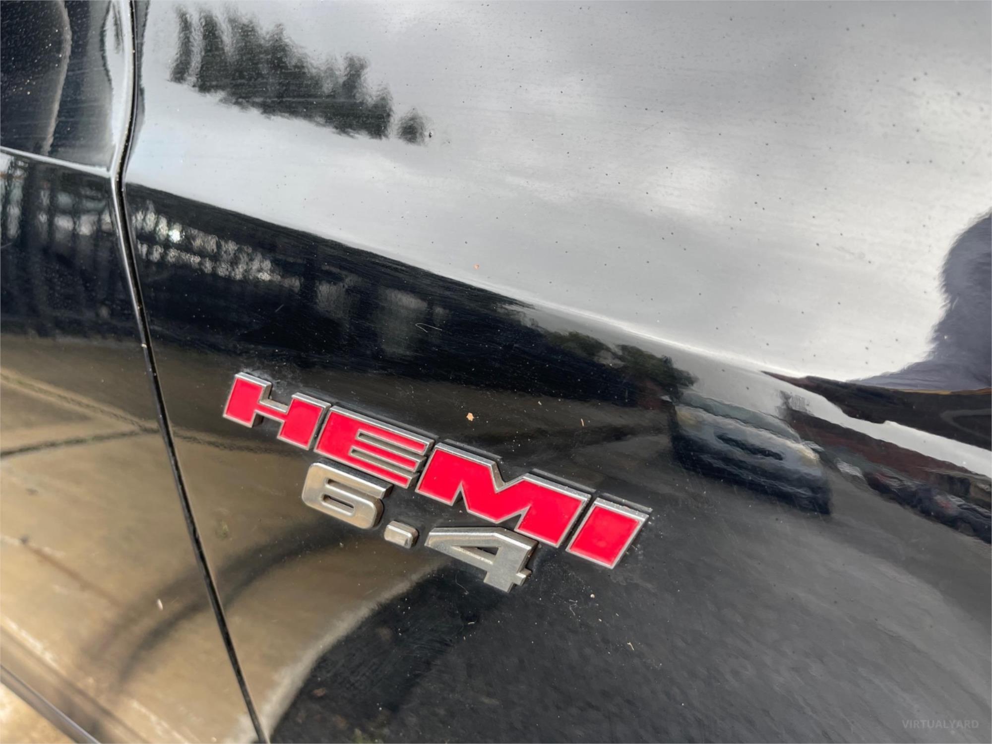 2013 CHRYSLER 300 SRT8 CORE 5 SP AUTOMATIC 4D SEDAN