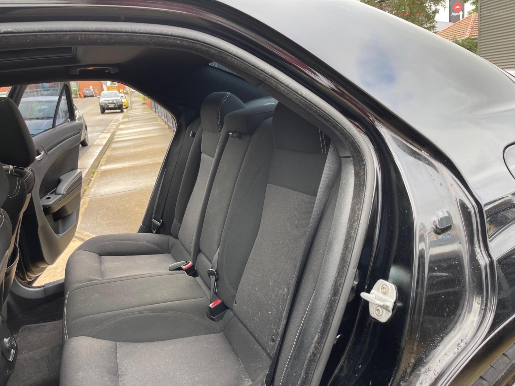 2013 CHRYSLER 300 SRT8 CORE 5 SP AUTOMATIC 4D SEDAN
