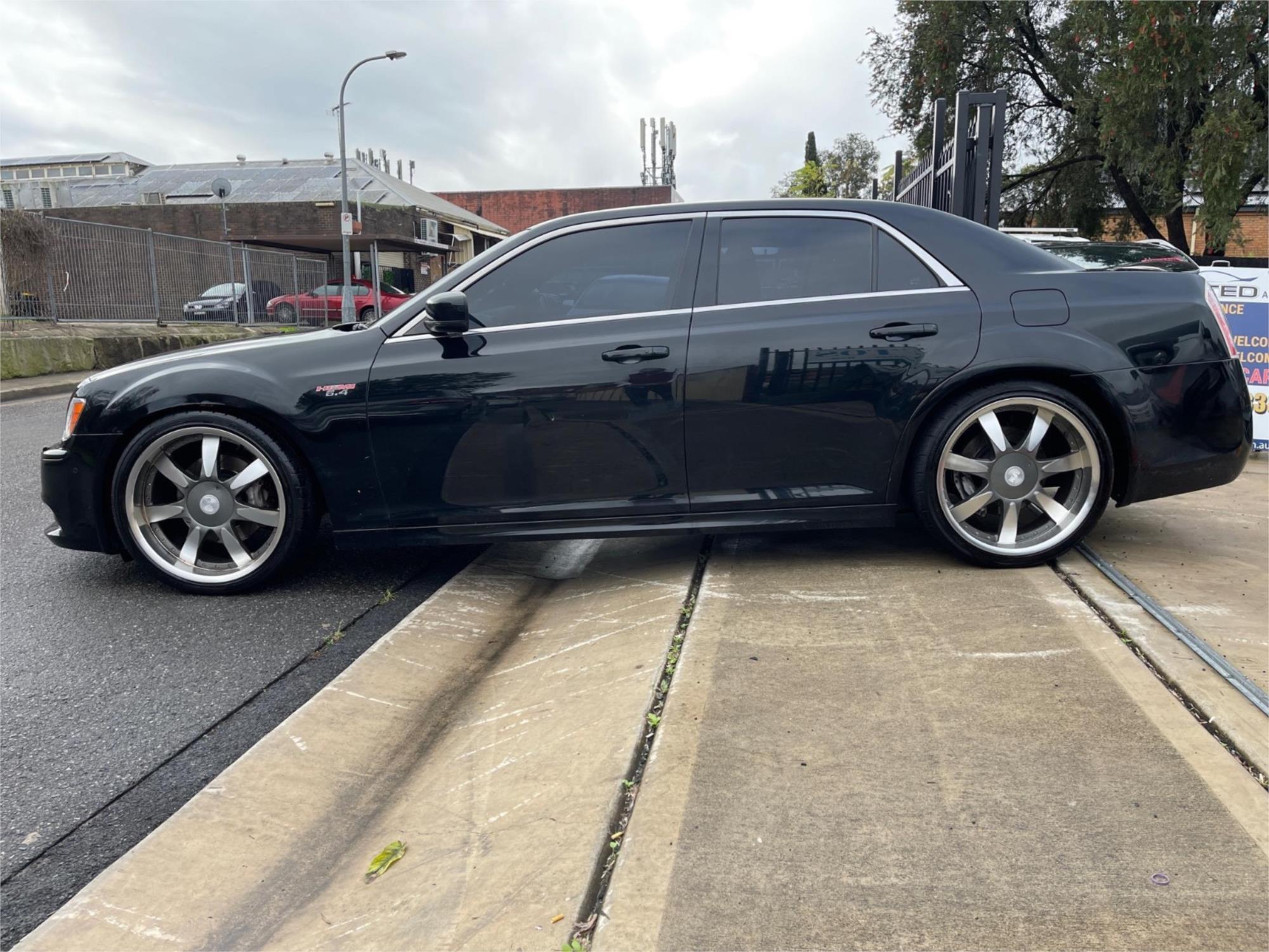 2013 CHRYSLER 300 SRT8 CORE 5 SP AUTOMATIC 4D SEDAN