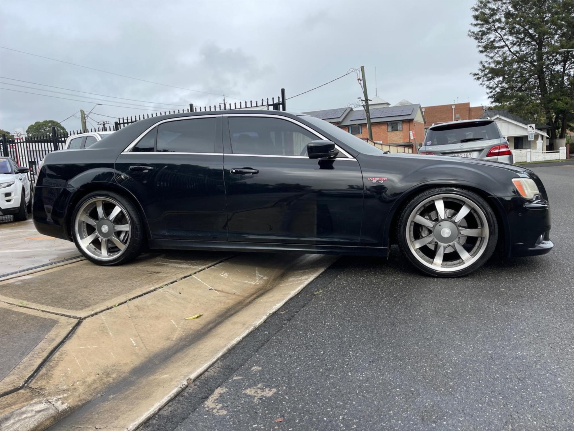 2013 CHRYSLER 300 SRT8 CORE 5 SP AUTOMATIC 4D SEDAN