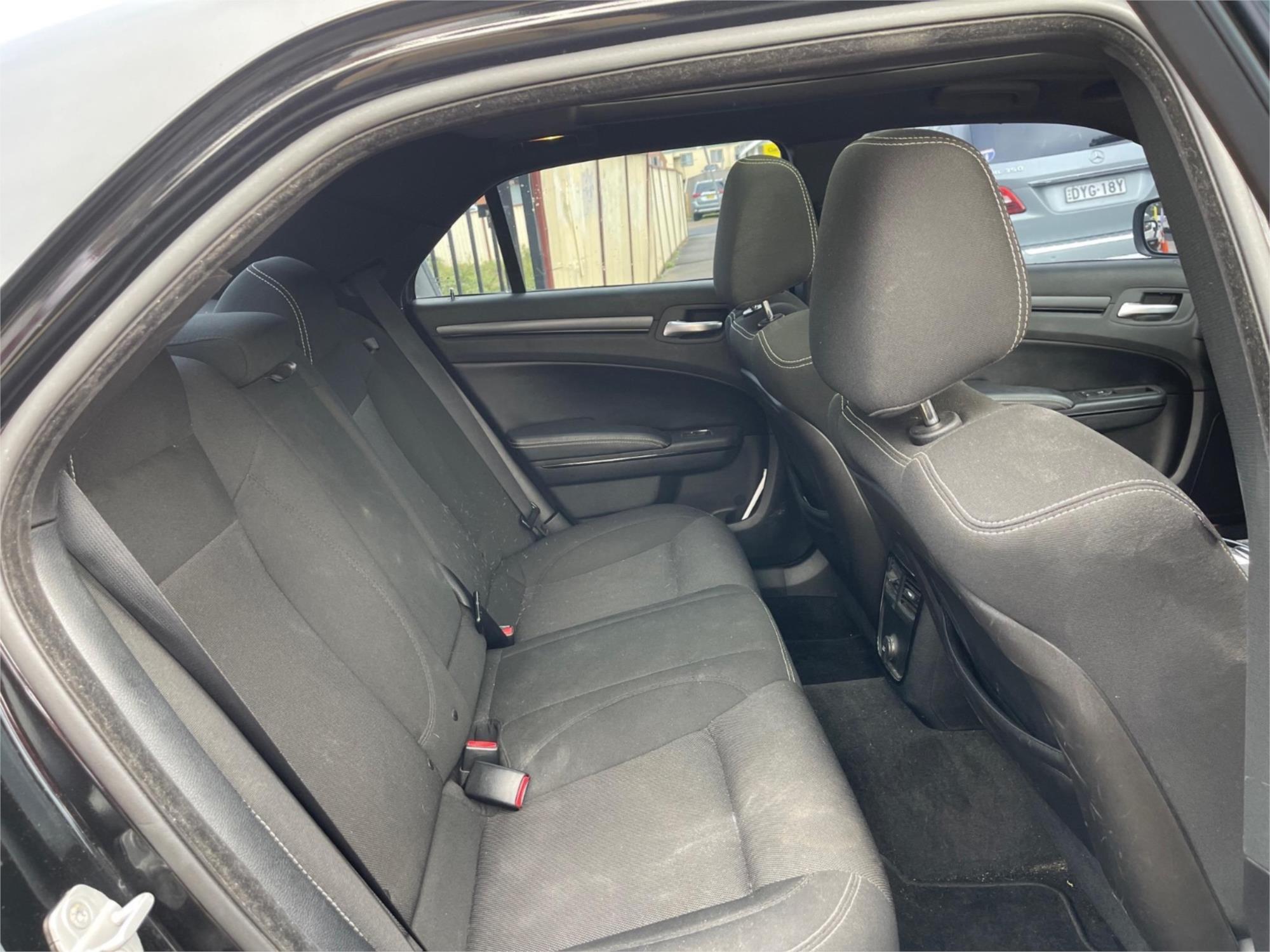 2013 CHRYSLER 300 SRT8 CORE 5 SP AUTOMATIC 4D SEDAN