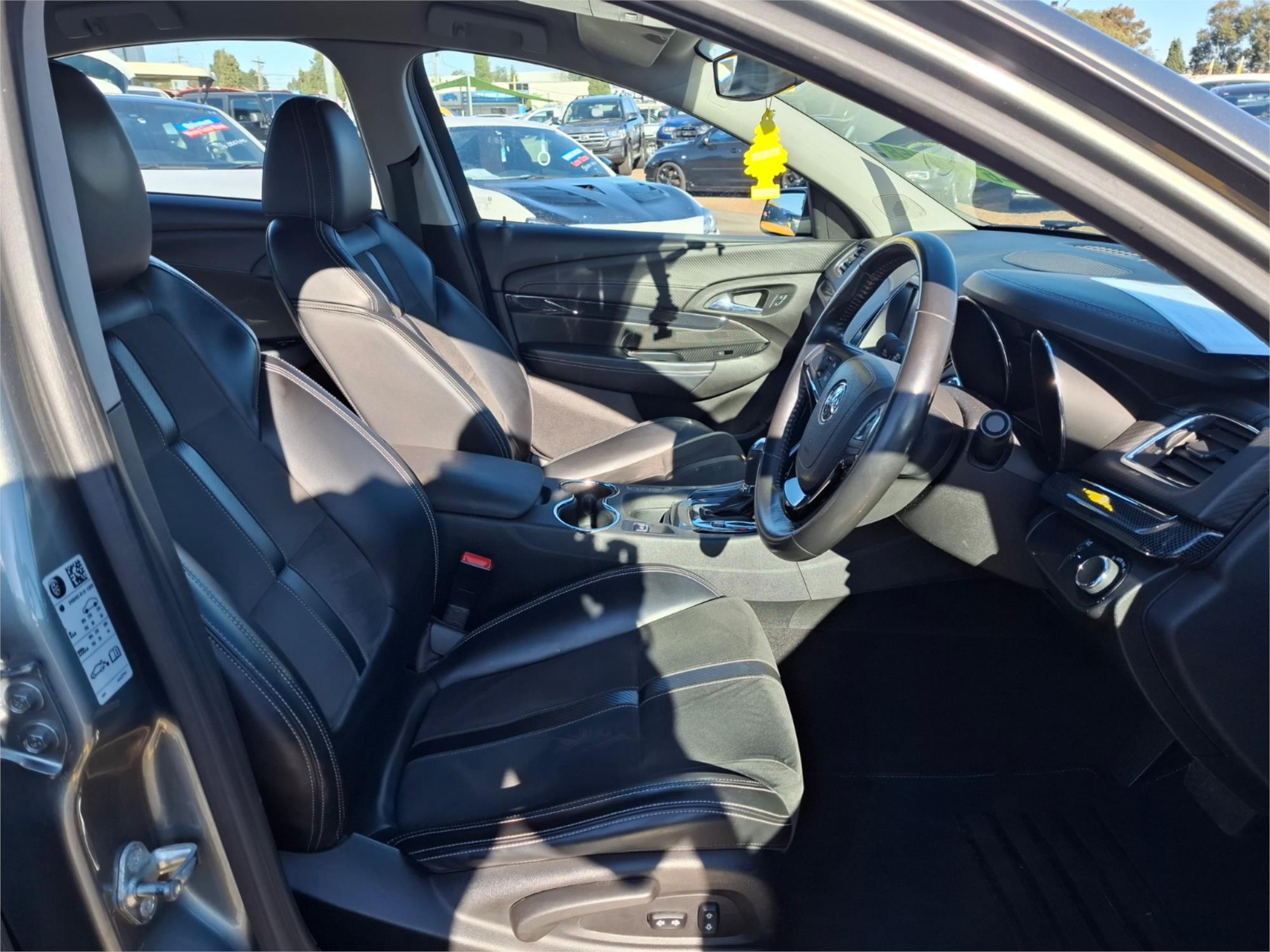 2015 HOLDEN COMMODORE VF II SV6 6 SP AUTOMATIC 4D SPORTWAGON