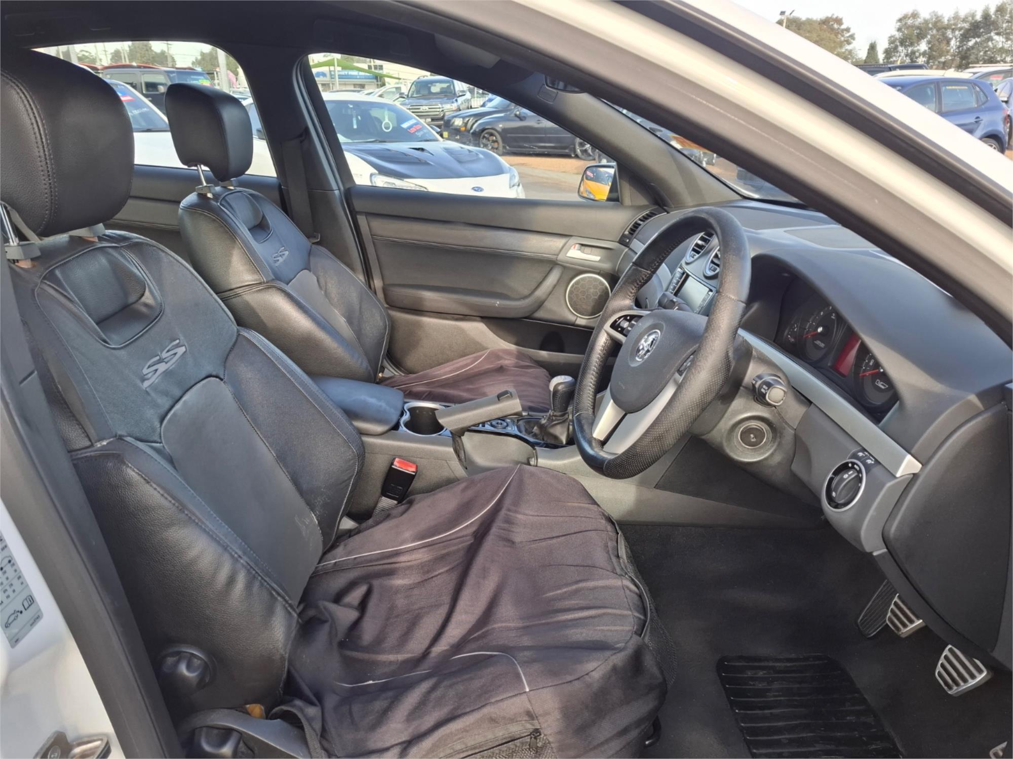 2011 HOLDEN COMMODORE VE II SS-V 6 SP MANUAL 4D SEDAN