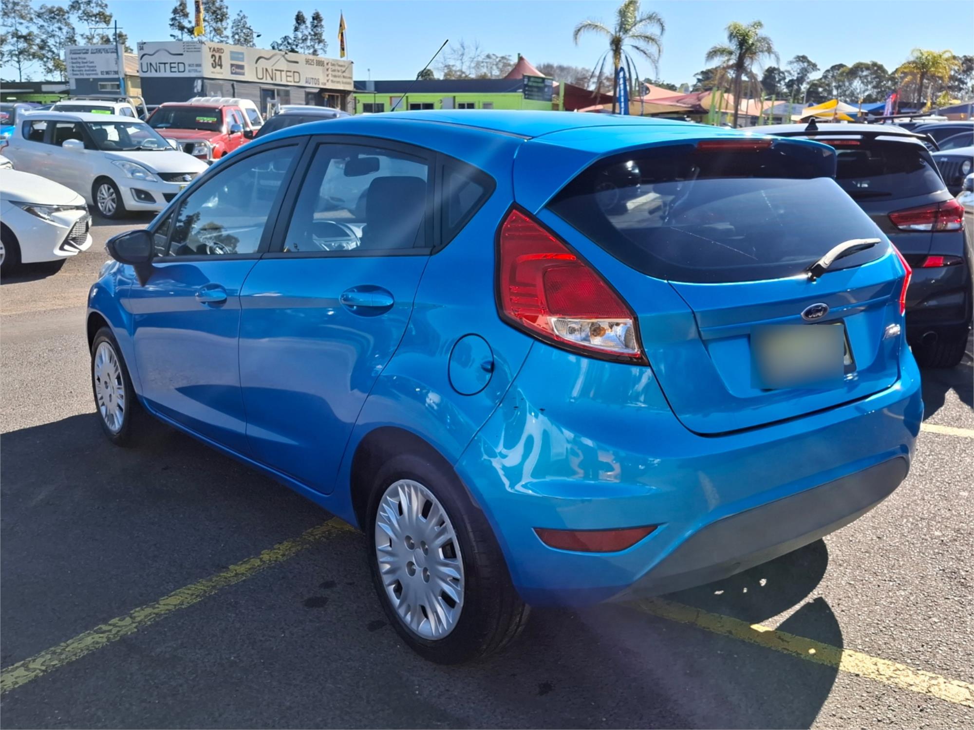 2014 FORD FIESTA WZ AMBIENTE 6 SP AUTOMATIC 5D HATCHBACK